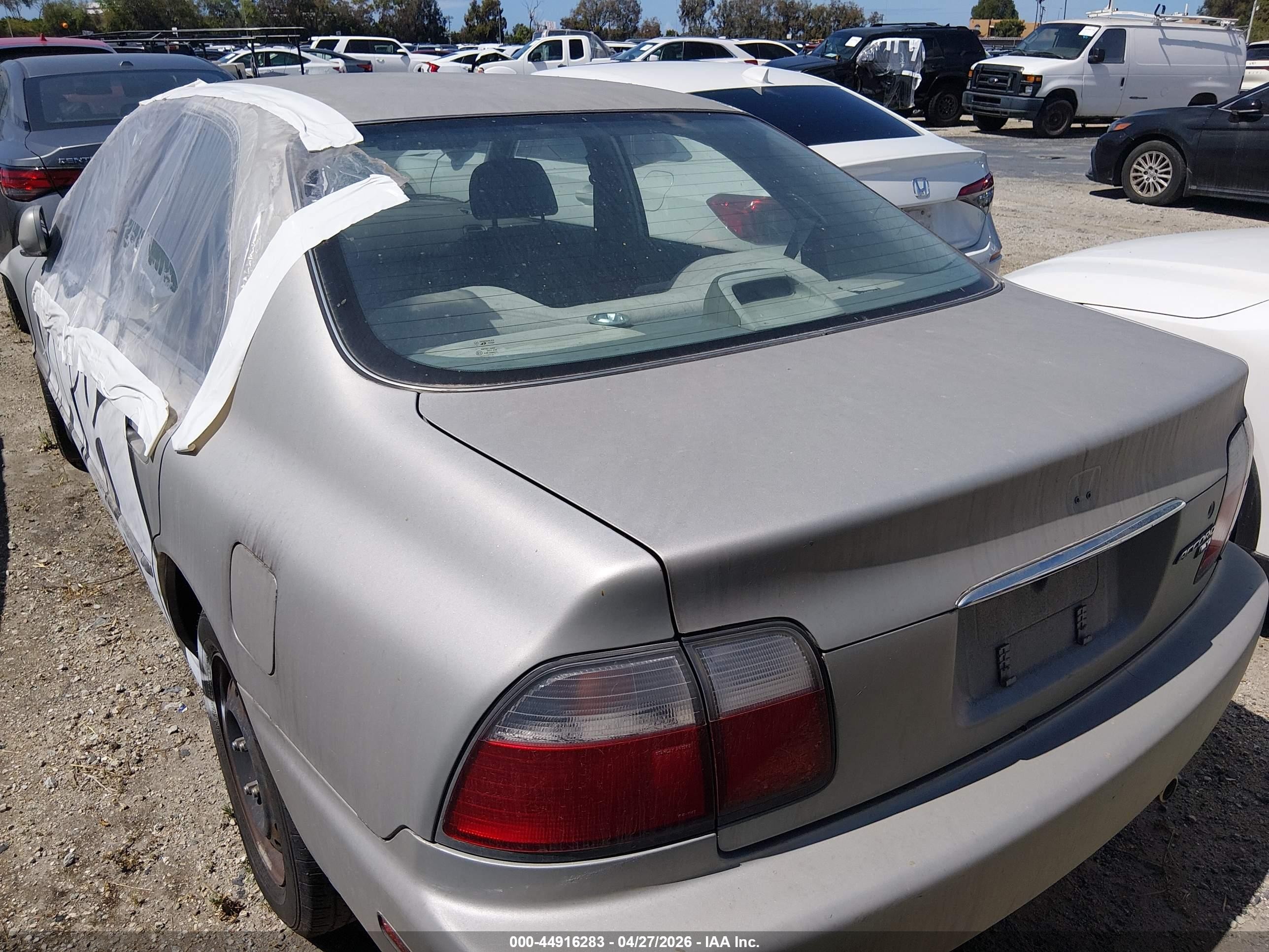 1996 Honda Accord Lx/ex Серебряный vin: 1HGCD5638TA276104