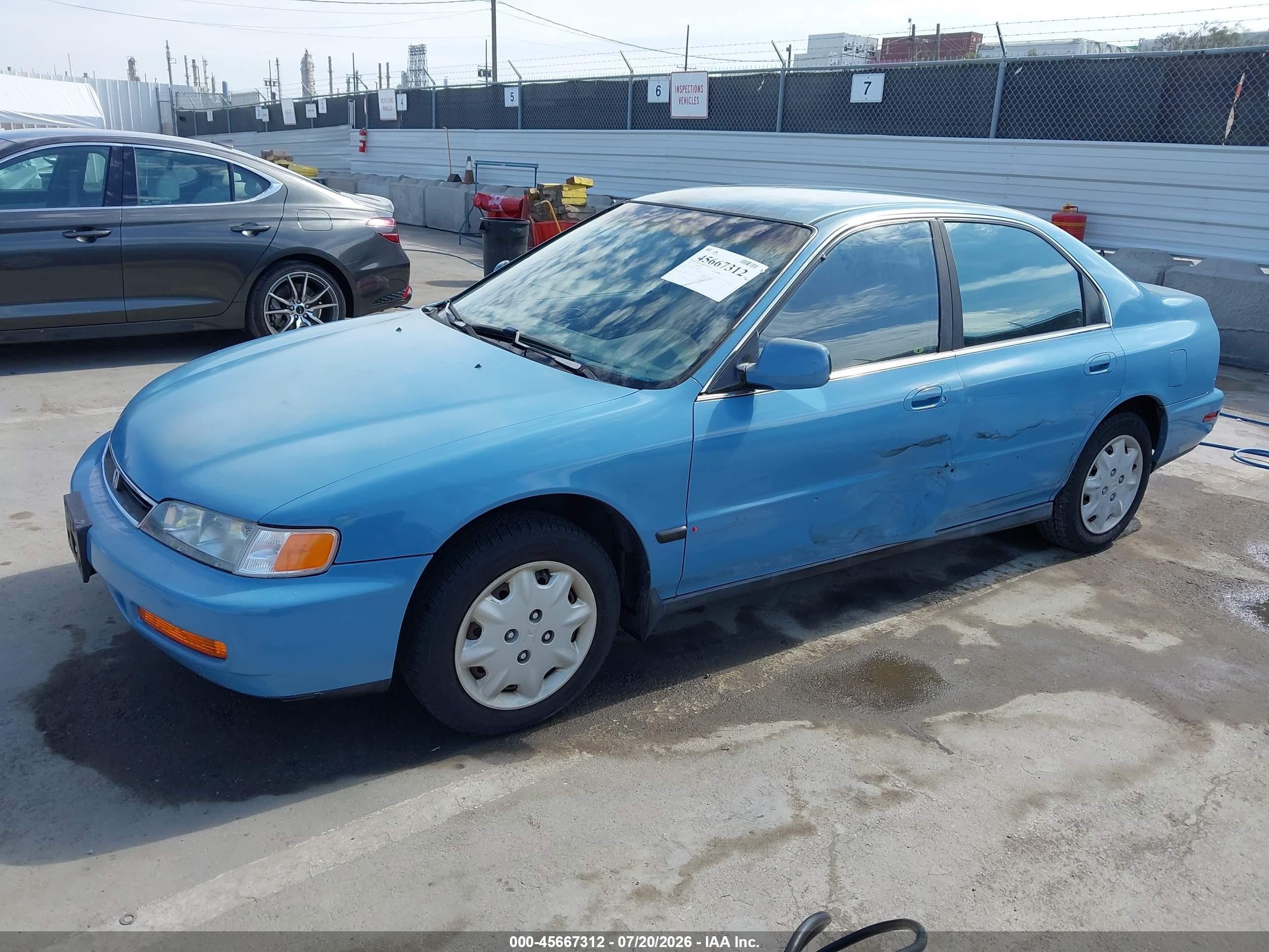 1997 Honda Accord Lx Light Blue vin: 1HGCD5638VA019026