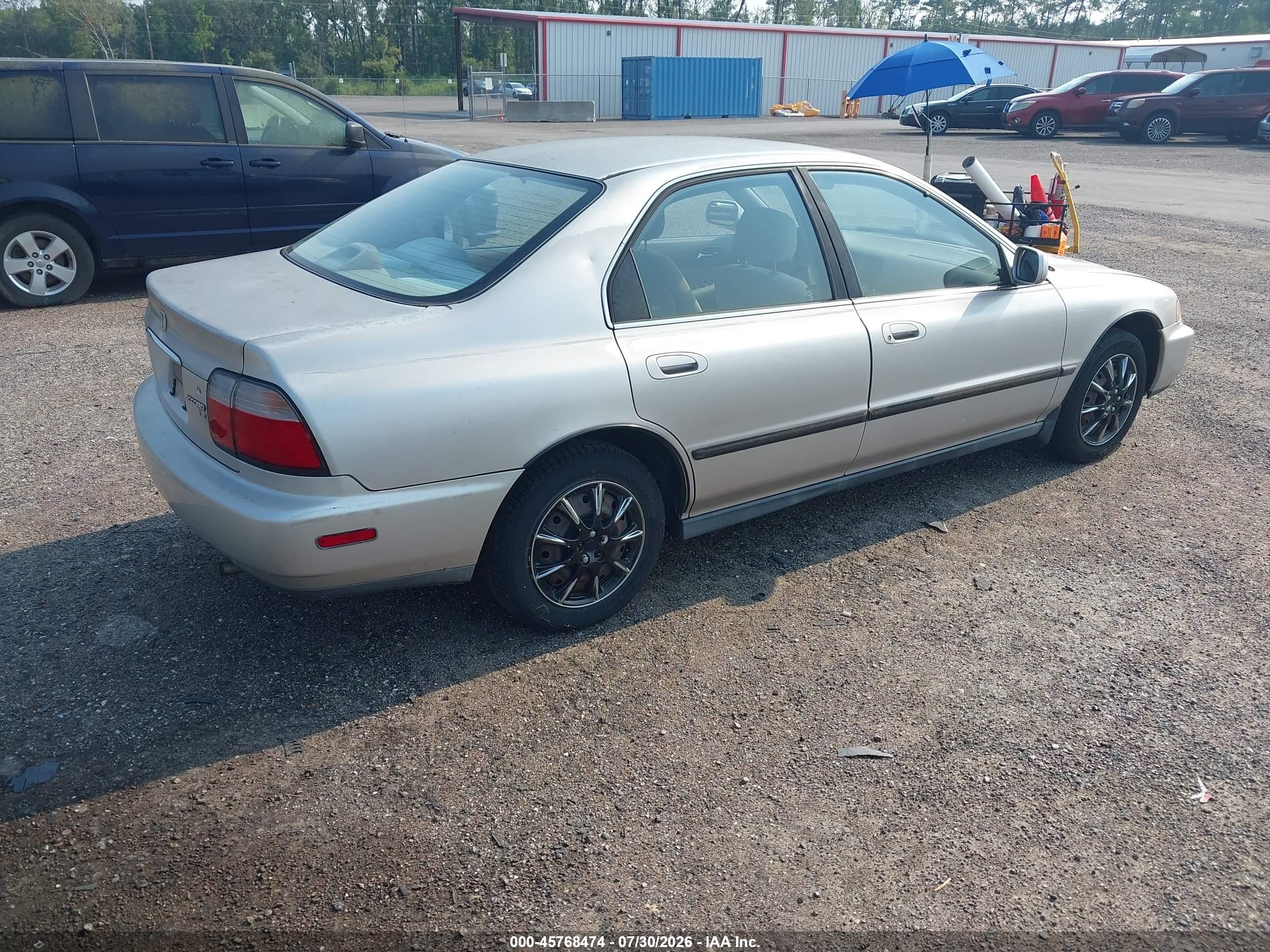 1997 Honda Accord Lx Gray vin: 1HGCD5638VA140817