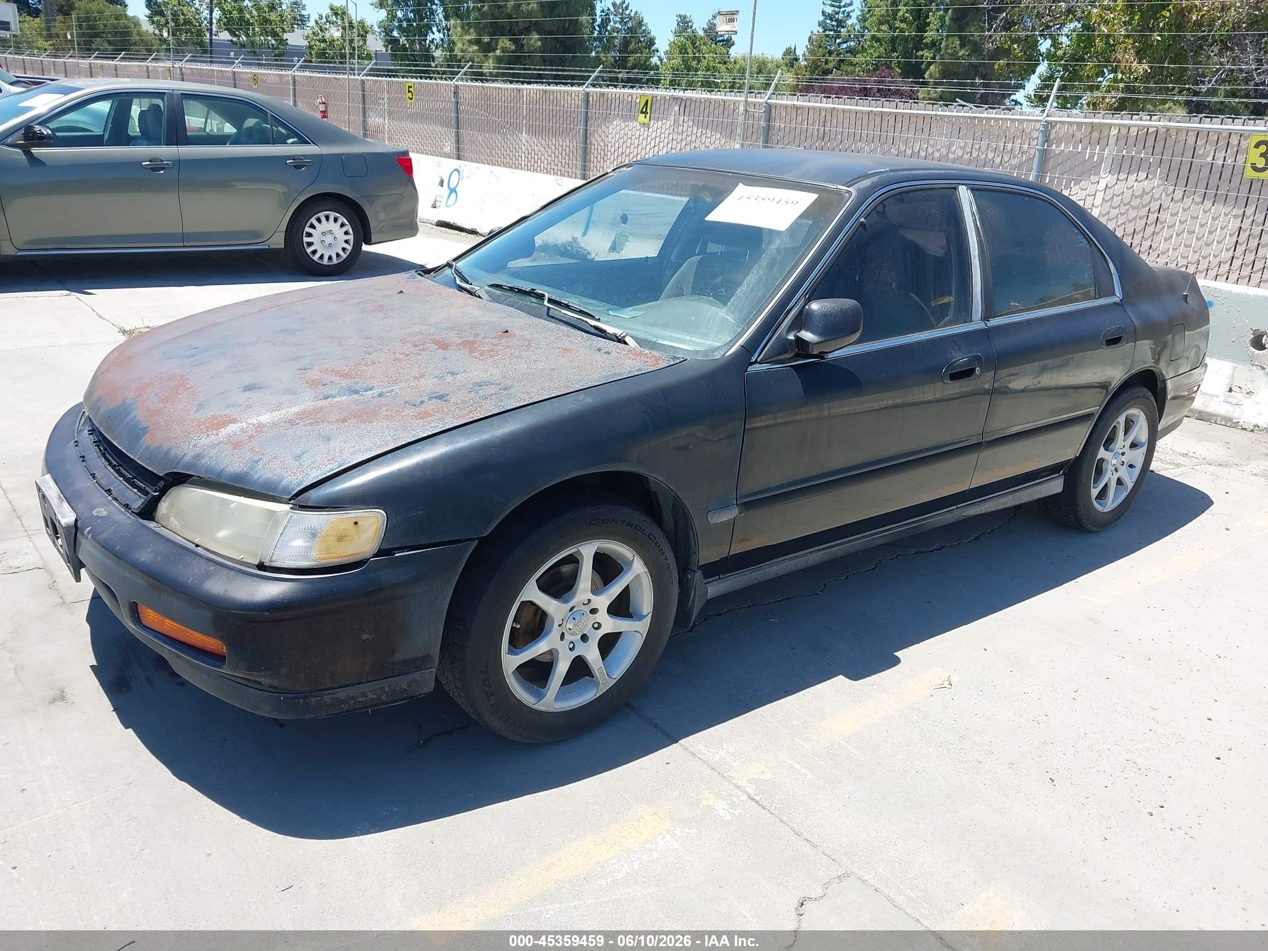 1994 Honda Accord Lx/ex Black vin: 1HGCD563XRA096129