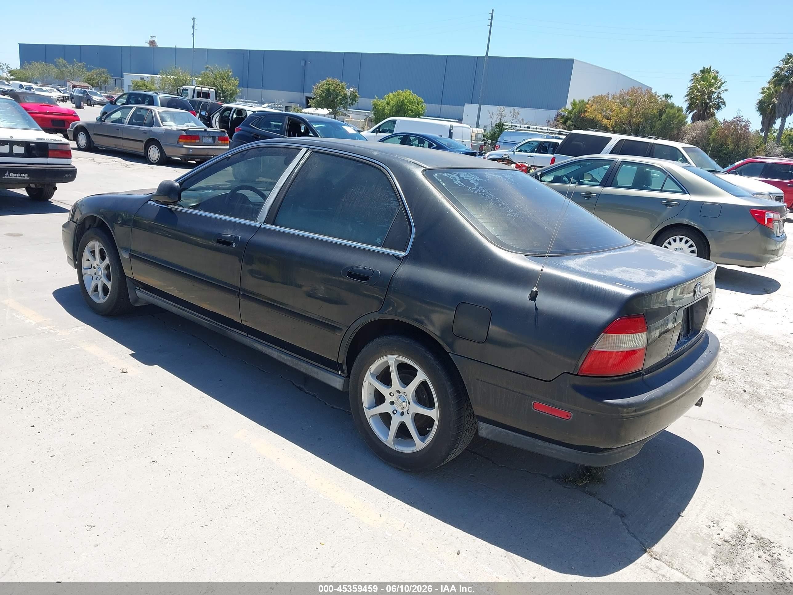 1994 Honda Accord Lx/ex Black vin: 1HGCD563XRA096129