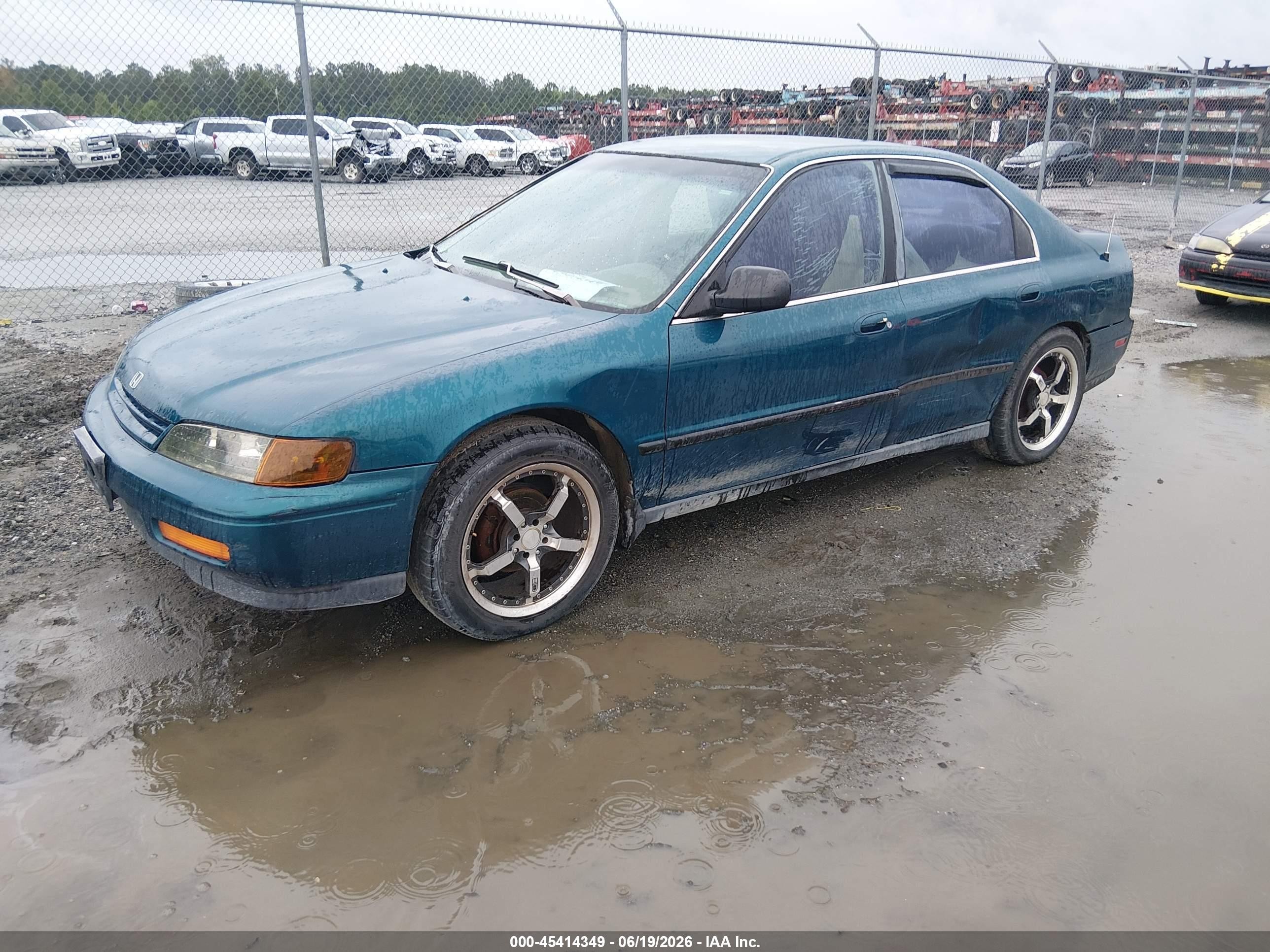 1994 Honda Accord Lx/ex Turquoise vin: 1HGCD563XRA179107