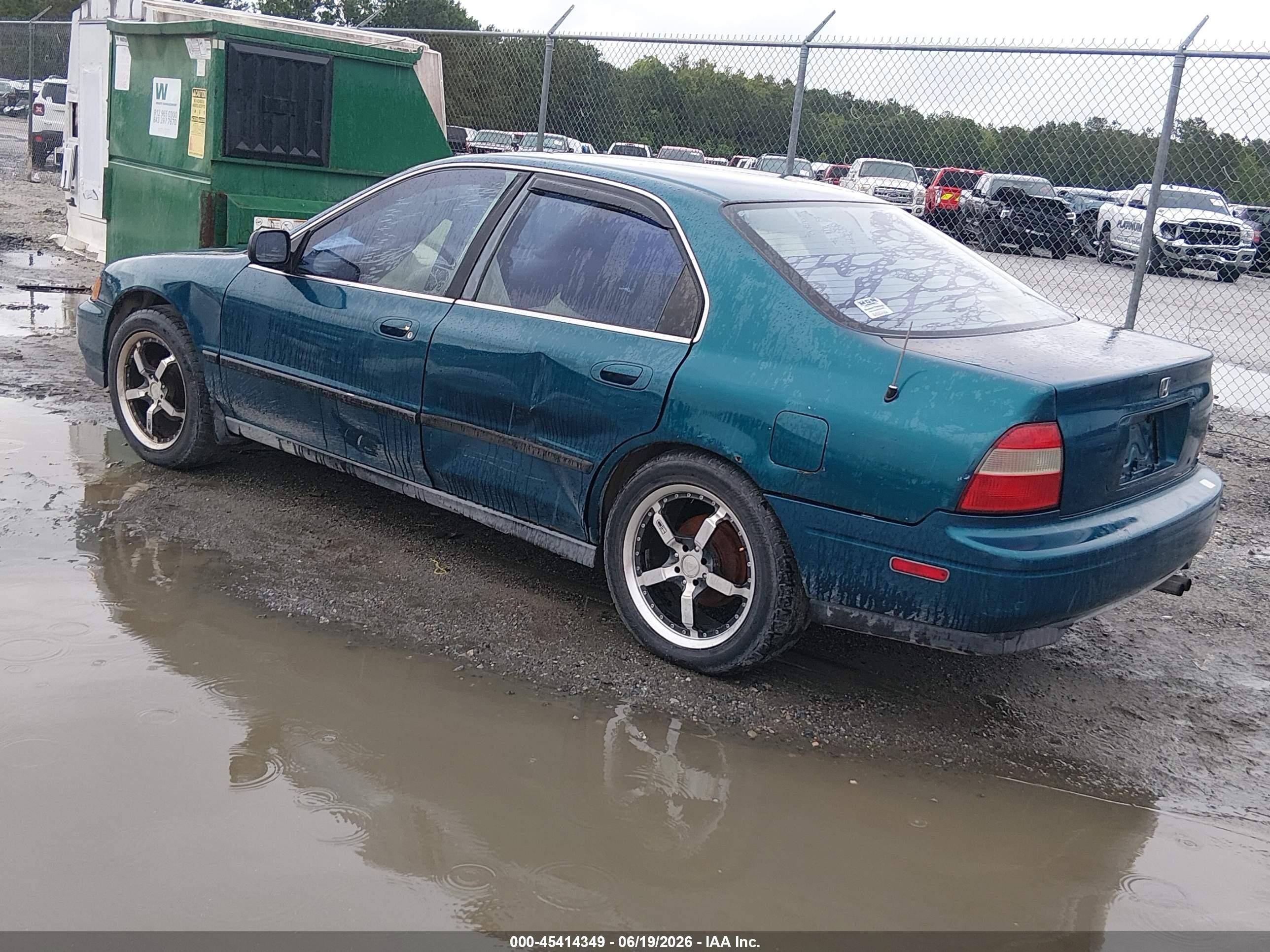 1994 Honda Accord Lx/ex Turquoise vin: 1HGCD563XRA179107