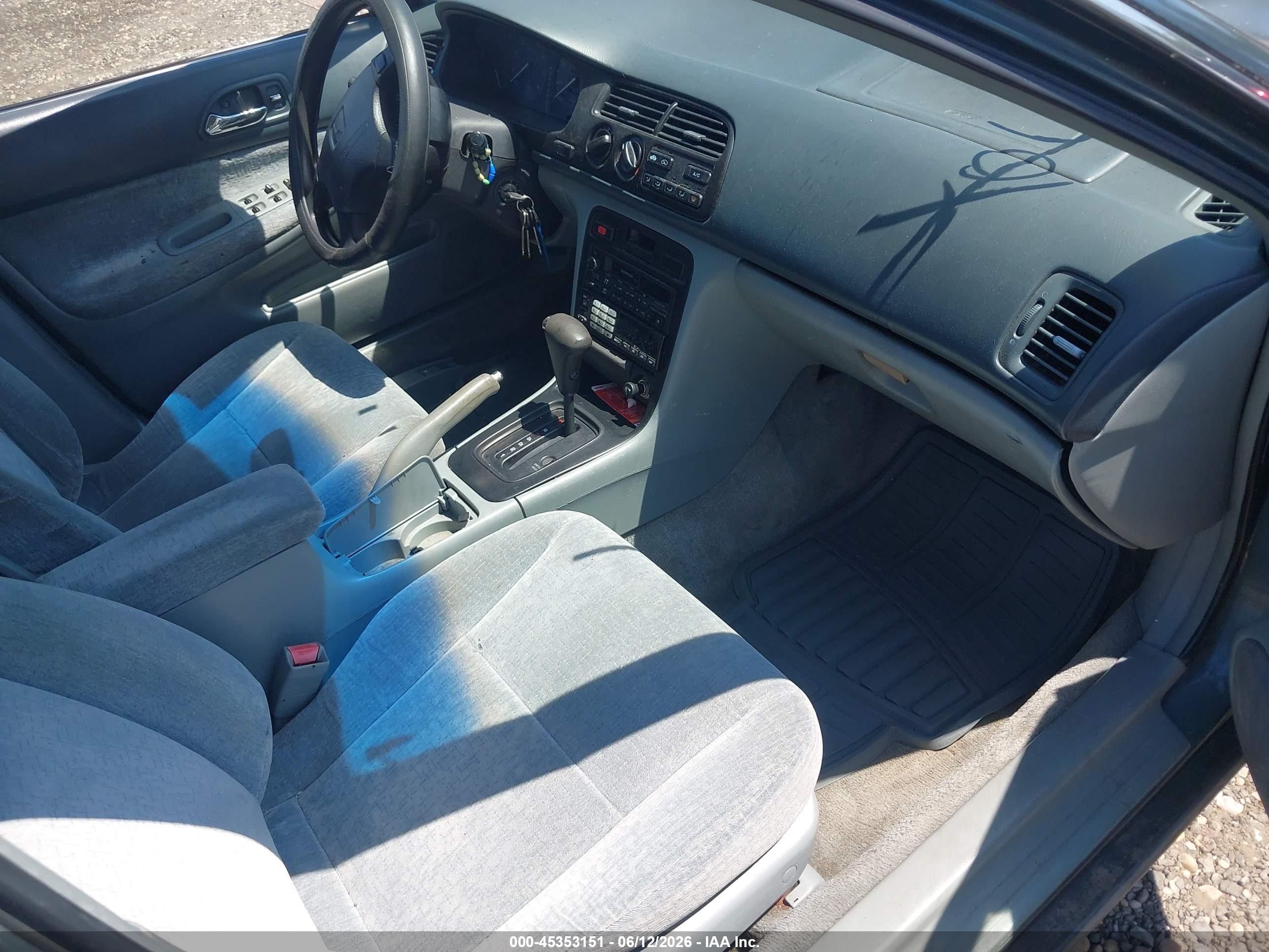 1997 Honda Accord Ex Green vin: 1HGCD5652VA013451