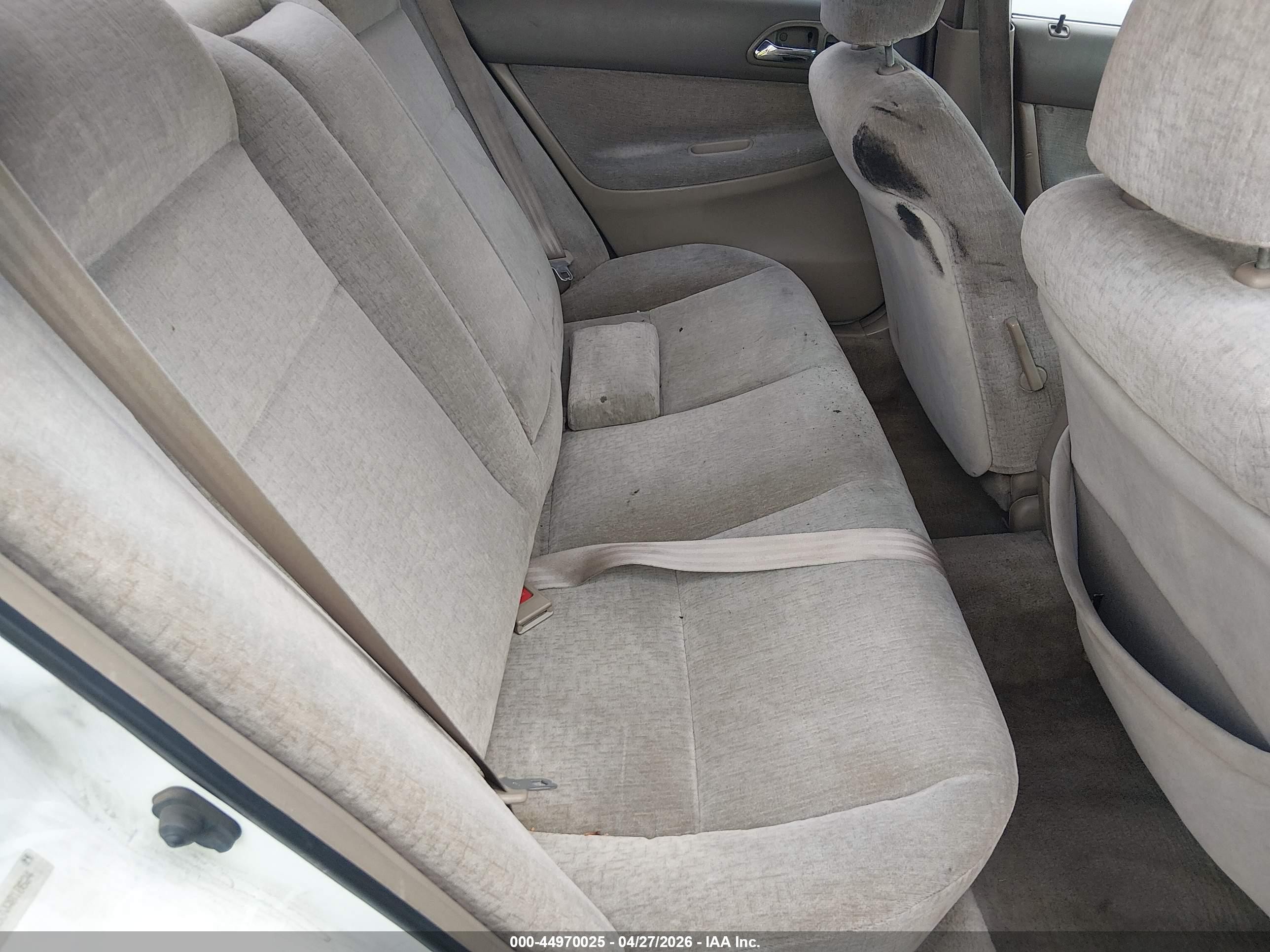 1997 Honda Accord Ex White vin: 1HGCD5653VA010624