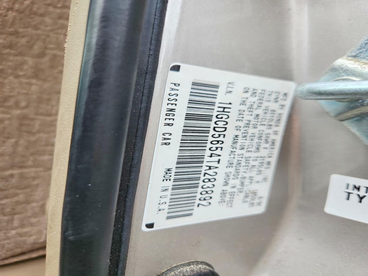 1996 Honda Accord Ex Silver vin: 1HGCD5654TA283892