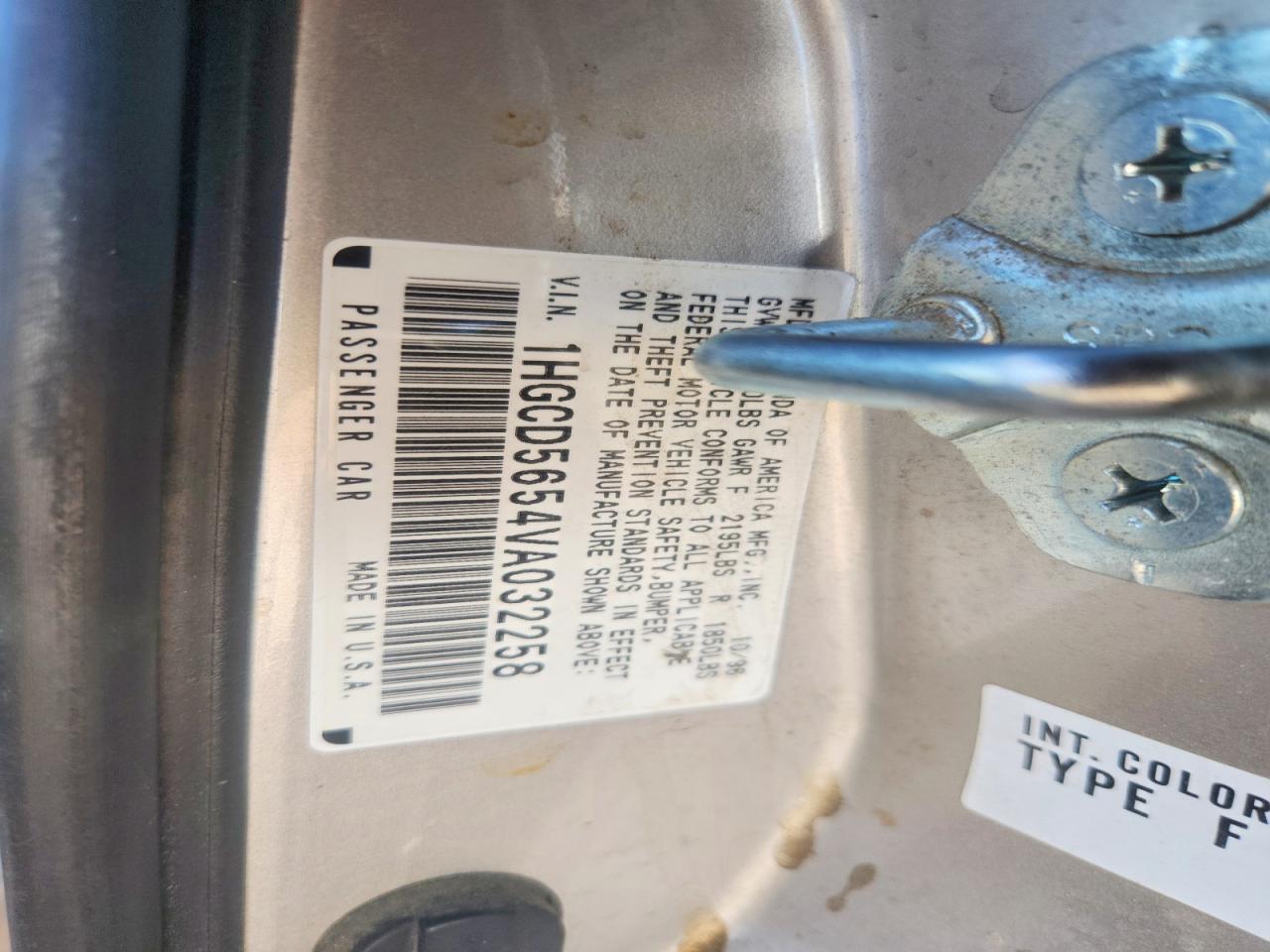 1997 Honda Accord Ex Silver vin: 1HGCD5654VA032258