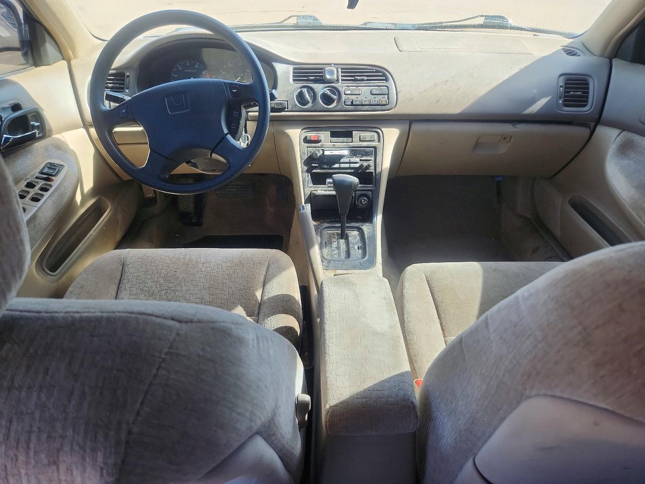 1997 Honda Accord Ex Silver vin: 1HGCD5654VA032258