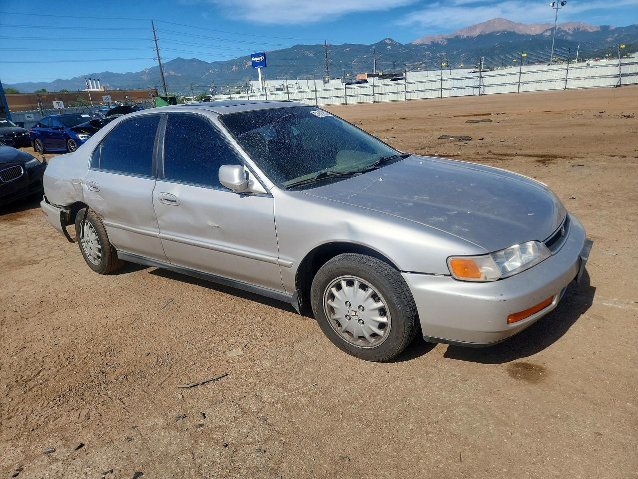 1997 Honda Accord Ex Silver vin: 1HGCD5654VA032258