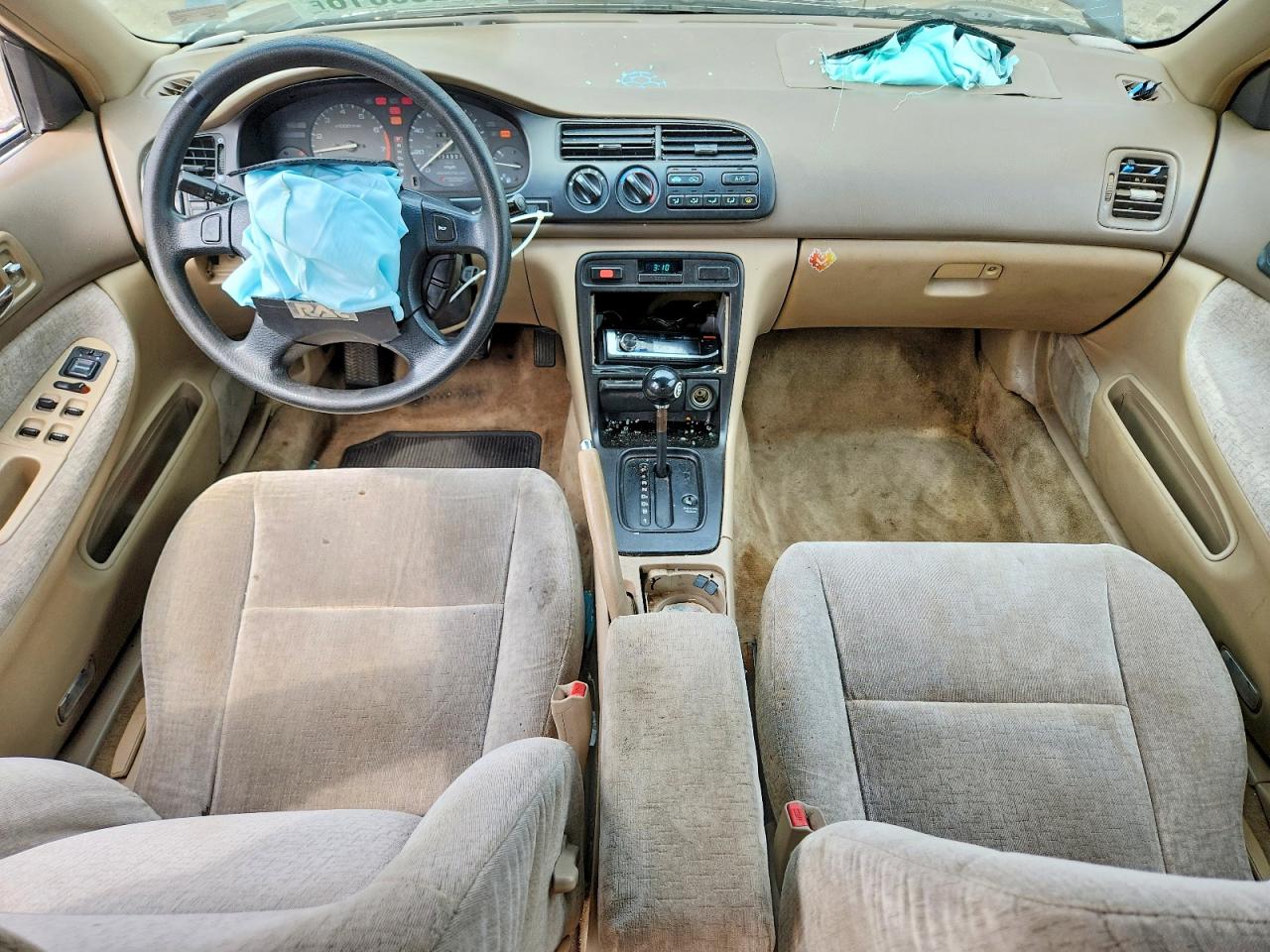 1996 Honda Accord Ex Tan vin: 1HGCD5658TA178661