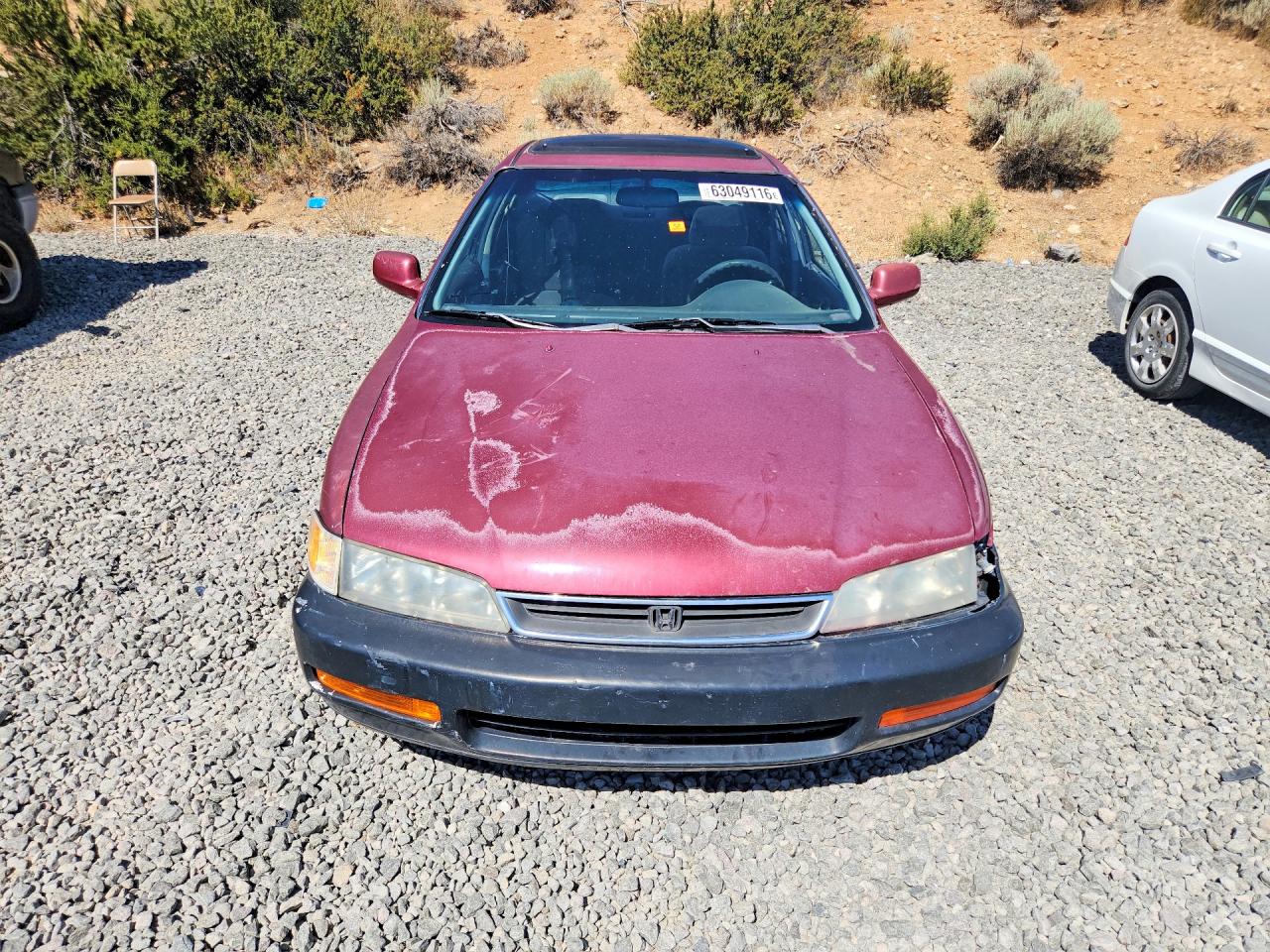 1996 Honda Accord Ex Burgundy vin: 1HGCD5659TA090928