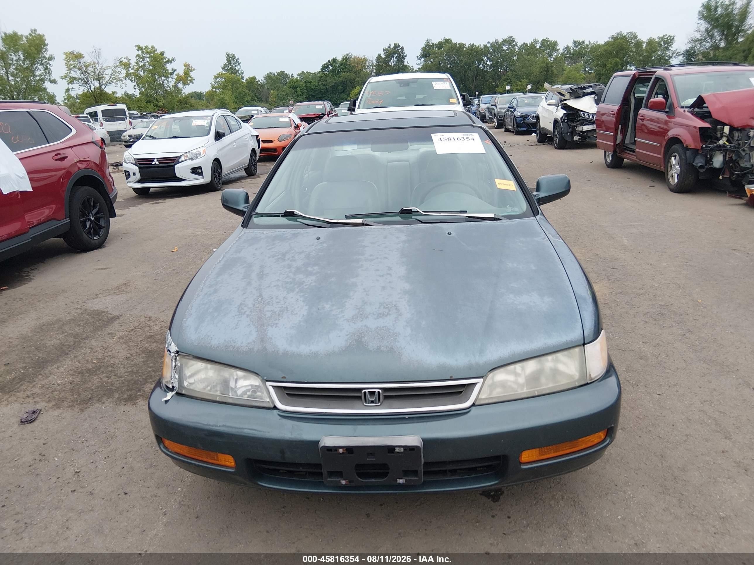 1996 Honda Accord Ex Blue vin: 1HGCD5664TA148730