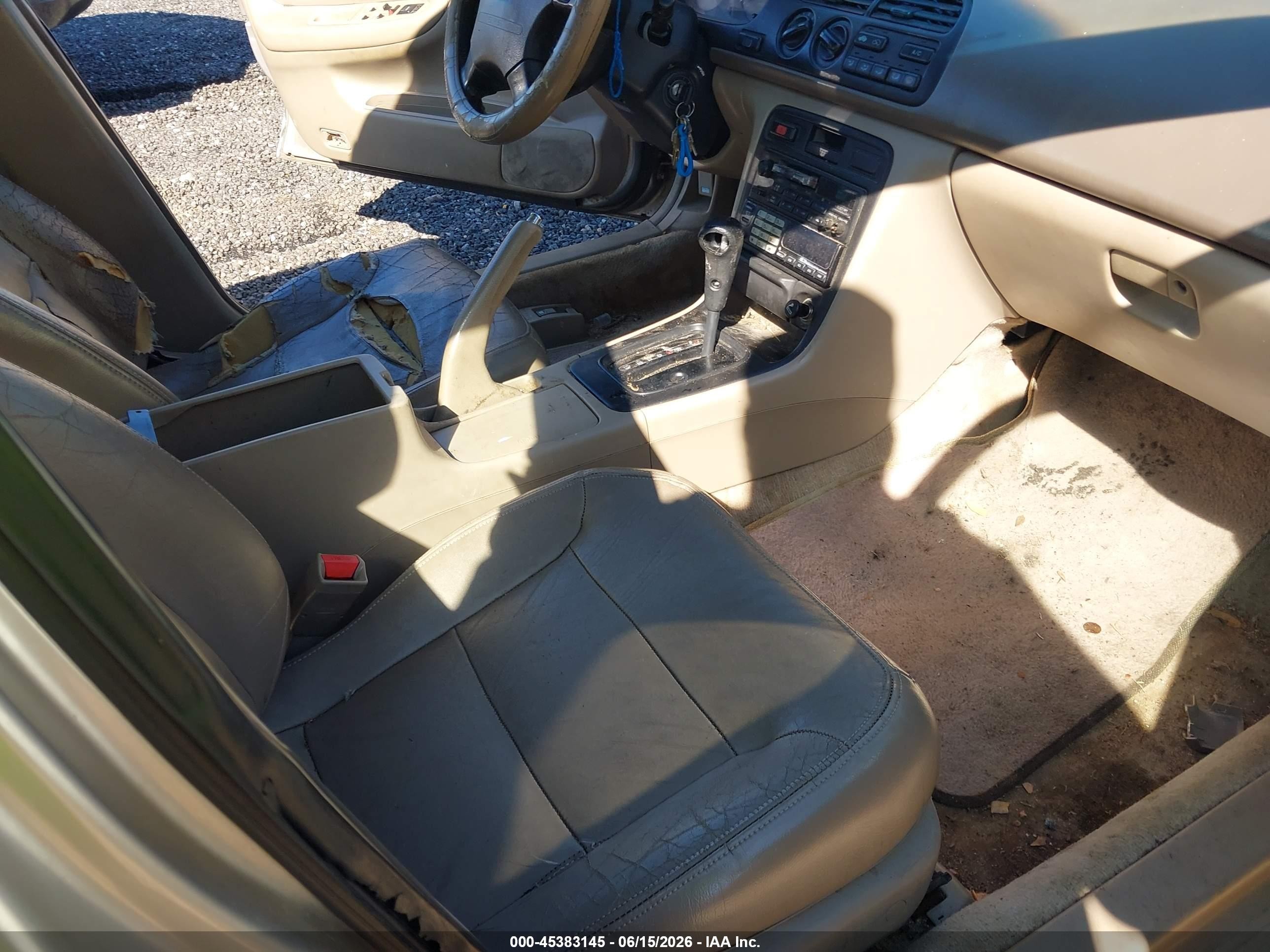 1997 Honda Accord Ex Champagne vin: 1HGCD5666VA216383