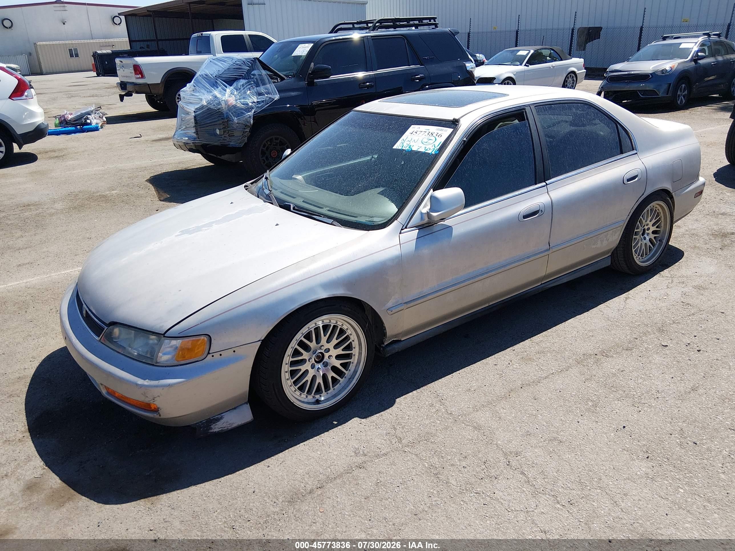 1996 Honda Accord Ex Silver vin: 1HGCD566XTA118230