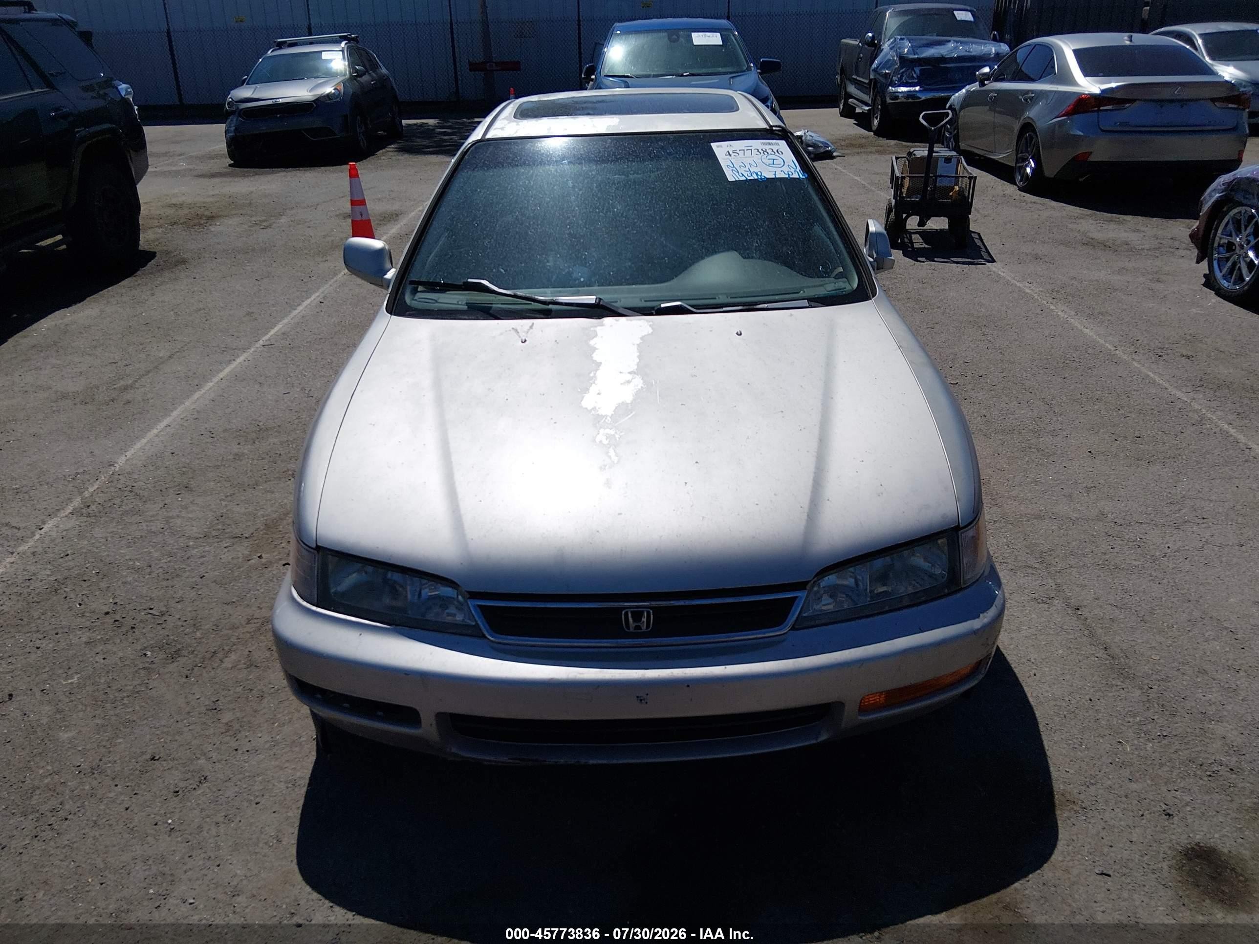 1996 Honda Accord Ex Silver vin: 1HGCD566XTA118230