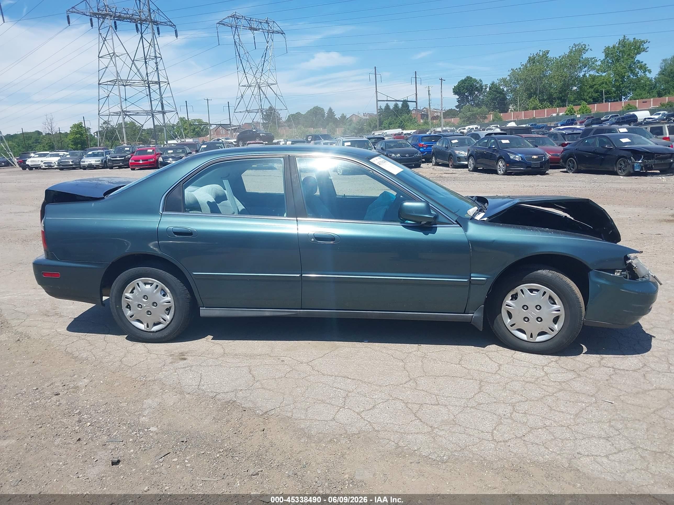 1996 Honda Accord Value Green vin: 1HGCD5690TA222560