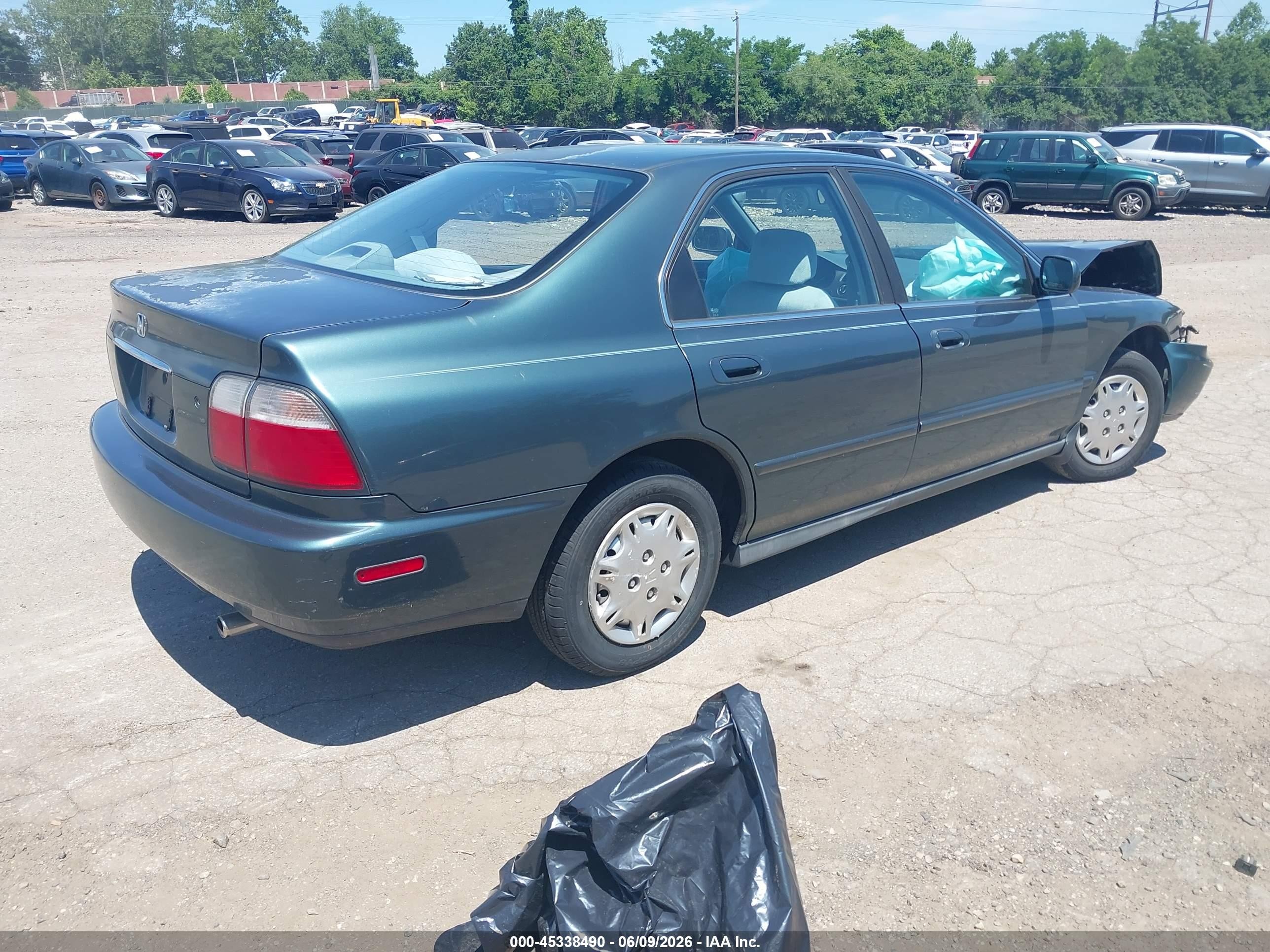 1996 Honda Accord Value Green vin: 1HGCD5690TA222560
