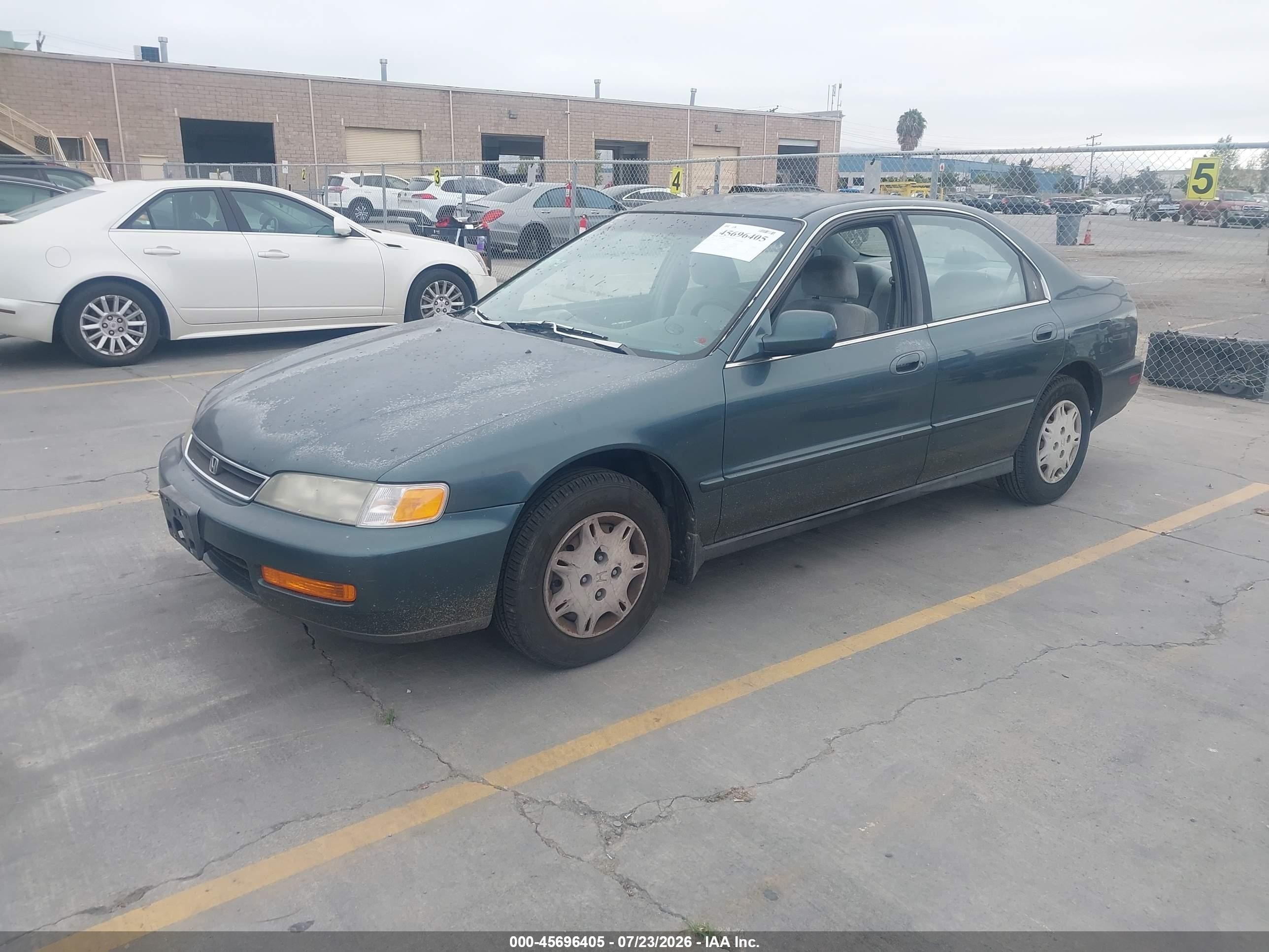 1996 Honda Accord Value Green vin: 1HGCD5692TA273607