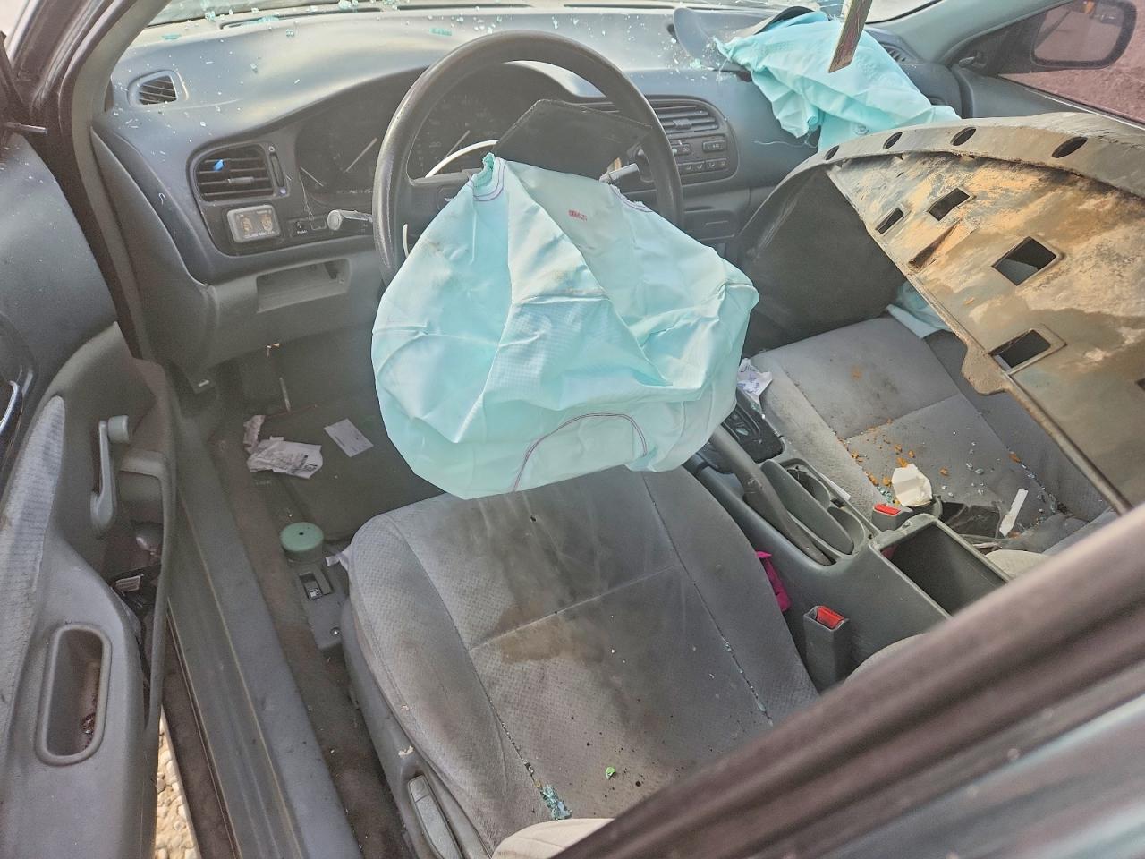 1996 Honda Accord Value Gray vin: 1HGCD569XTA215986