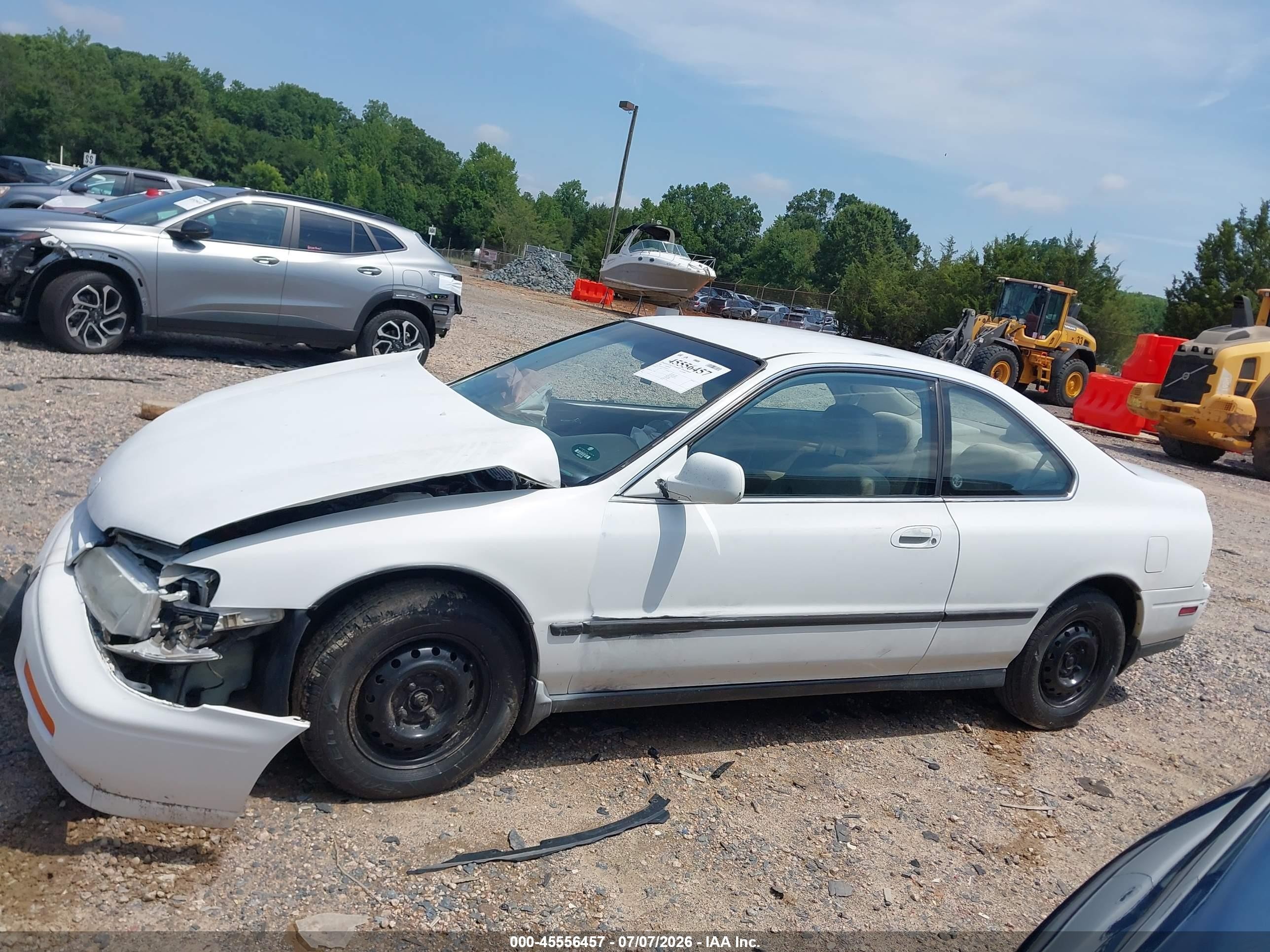 1994 Honda Accord Lx Белый vin: 1HGCD7132RA005714