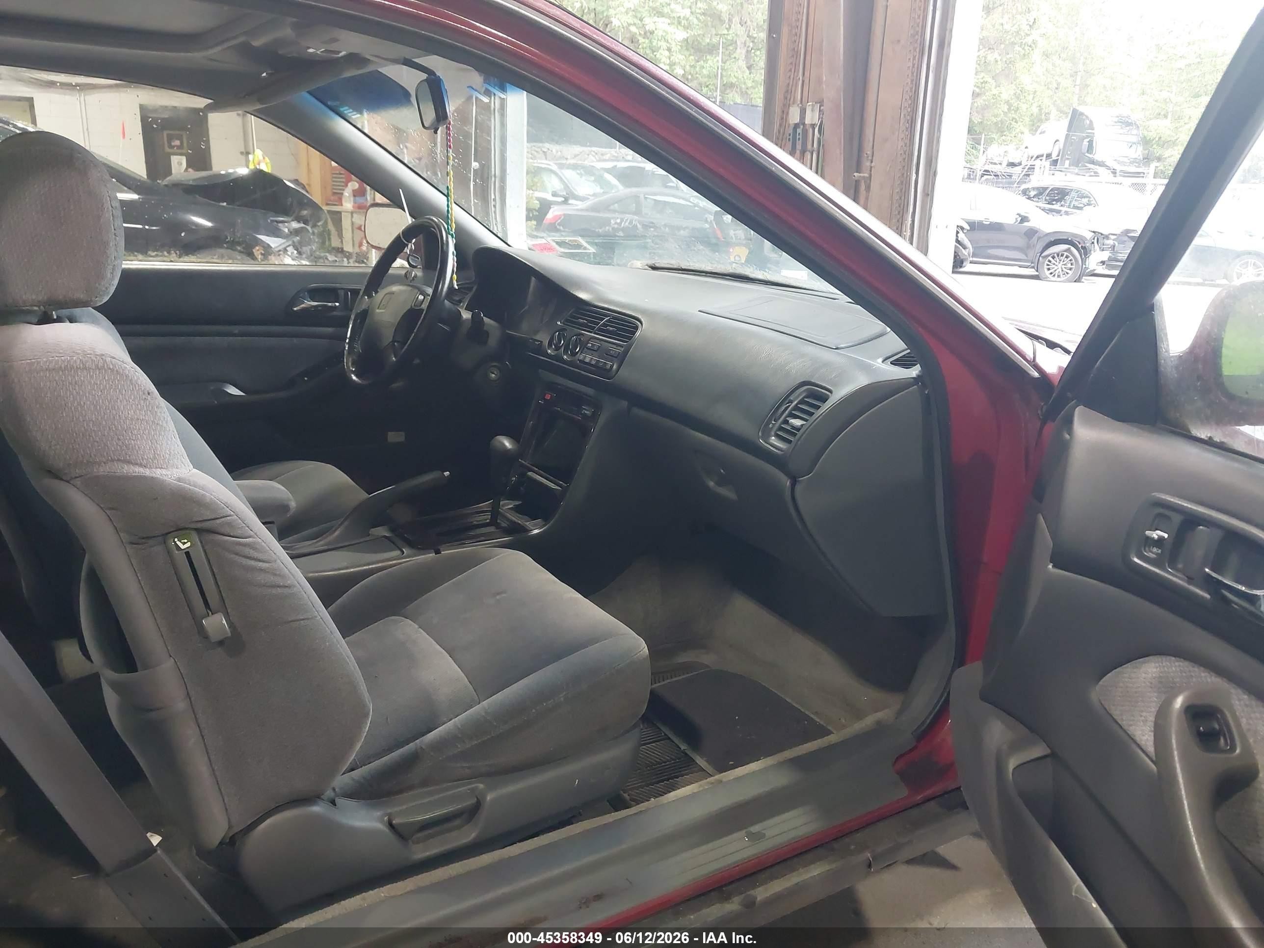 1997 Honda Accord Se Red vin: 1HGCD7203VA005610