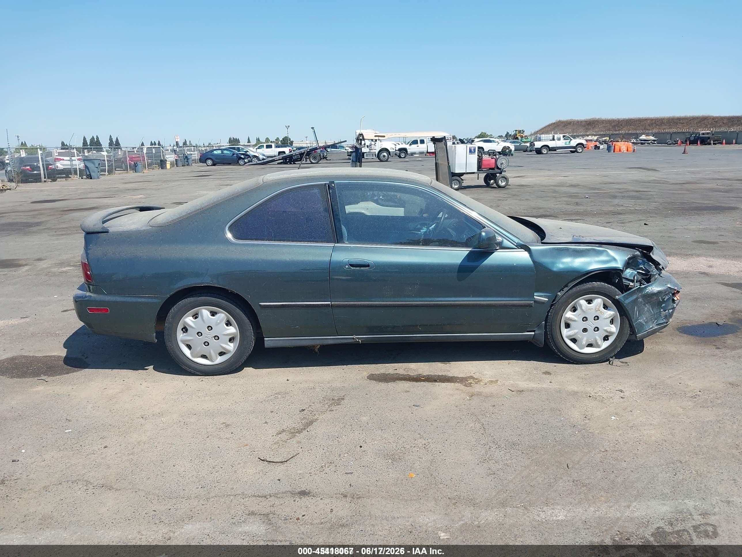 1996 Honda Accord Lx Green vin: 1HGCD7239TA028865