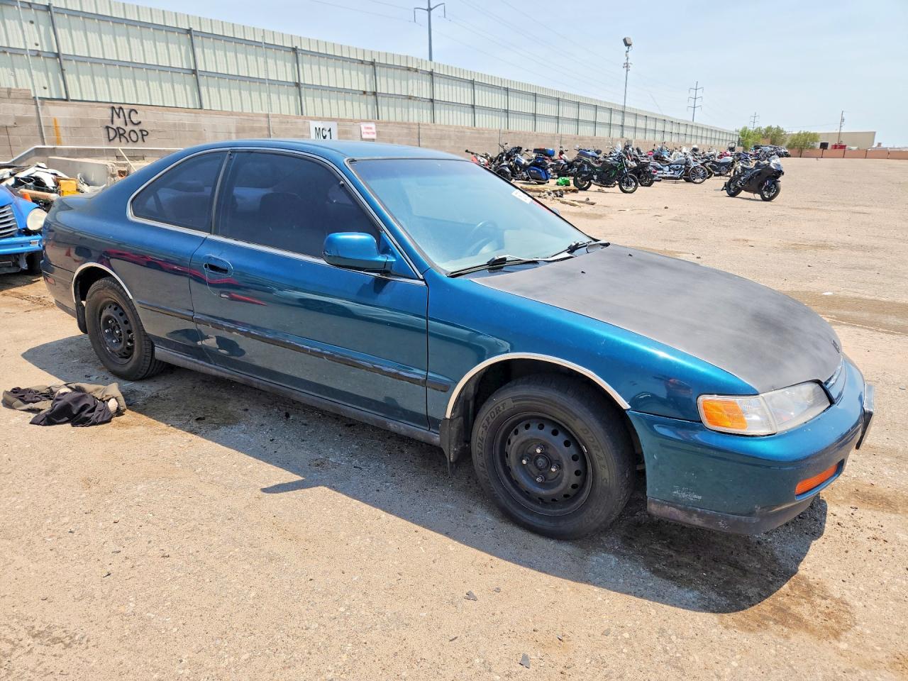 1994 Honda Accord Lx Blue vin: 1HGCD7244RA042285