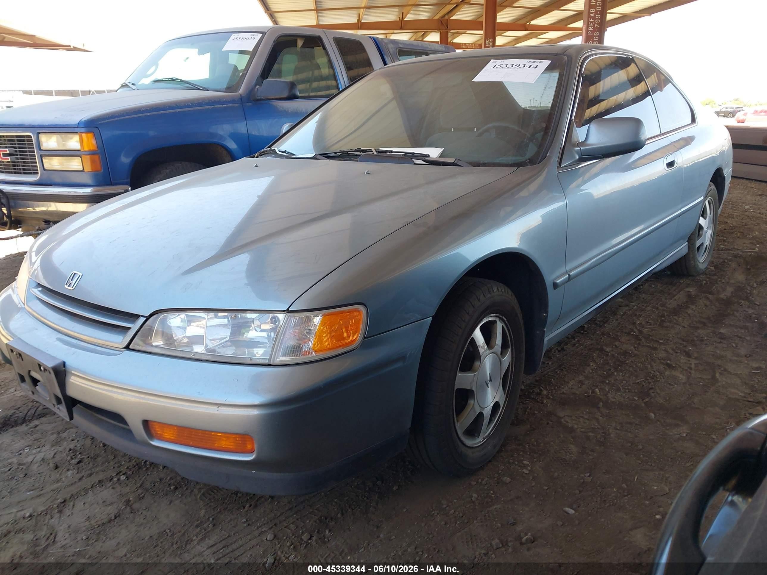1995 Honda Accord Ex Blue vin: 1HGCD7252SA038279