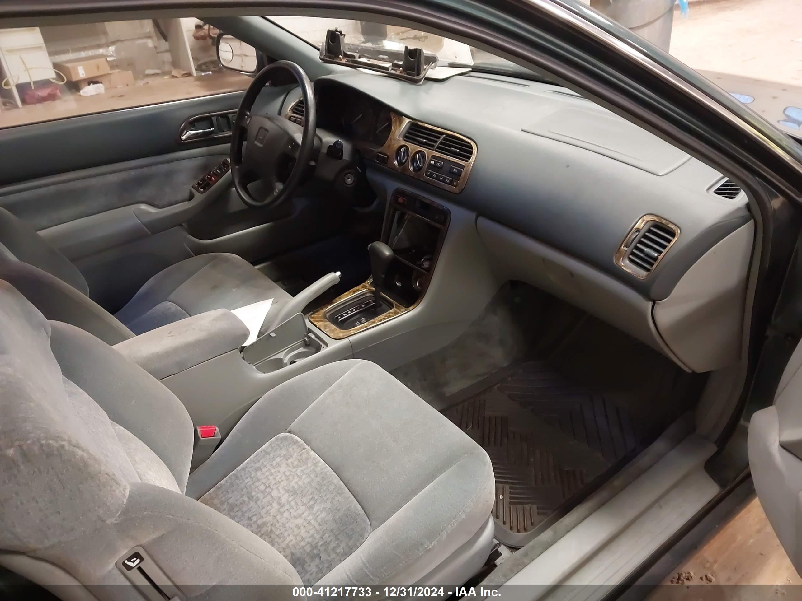Price & History 1997 Honda Accord Ex 2.2l I-4 Vvt, 145hp vin