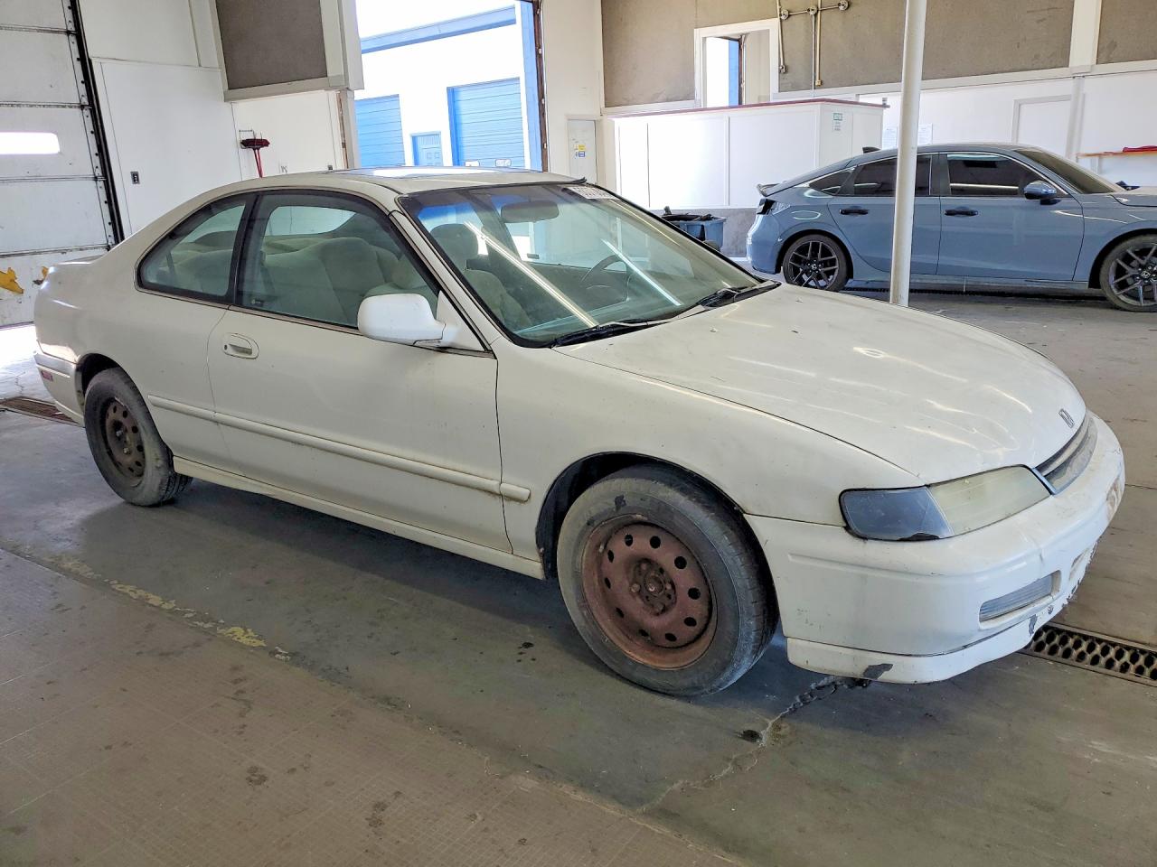 1995 Honda Accord Ex Белый vin: 1HGCD7255SA026871