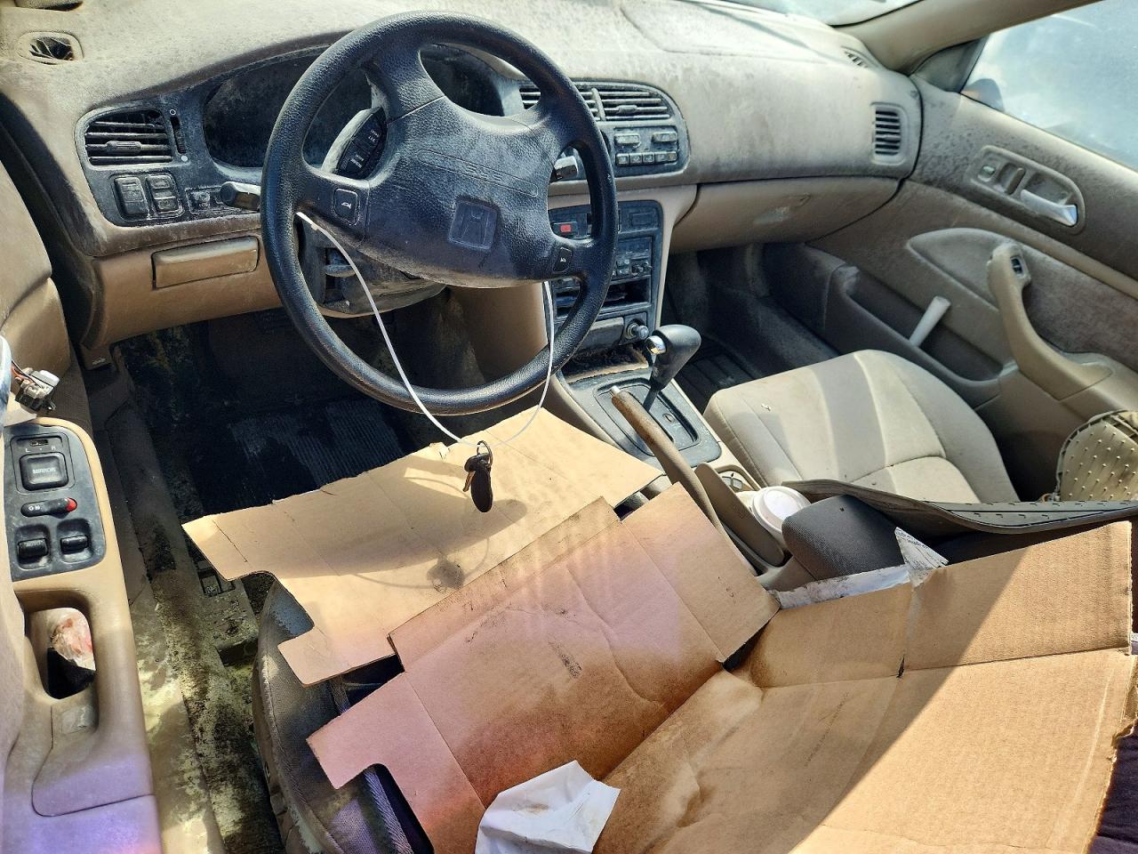 1996 Honda Accord Ex Silver vin: 1HGCD7255TA801140