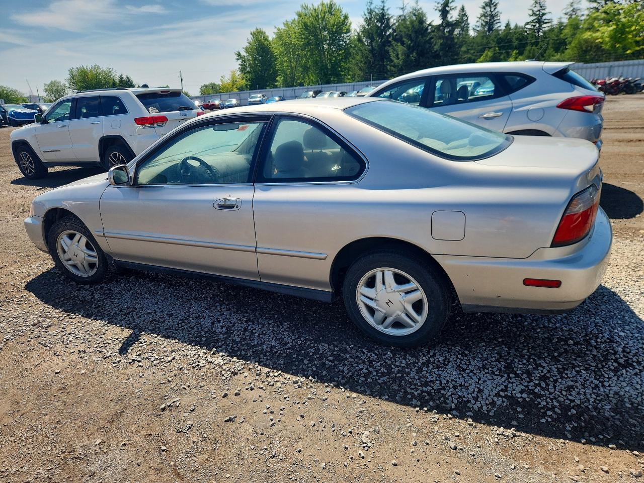 1996 Honda Accord Ex Silver vin: 1HGCD7255TA801140