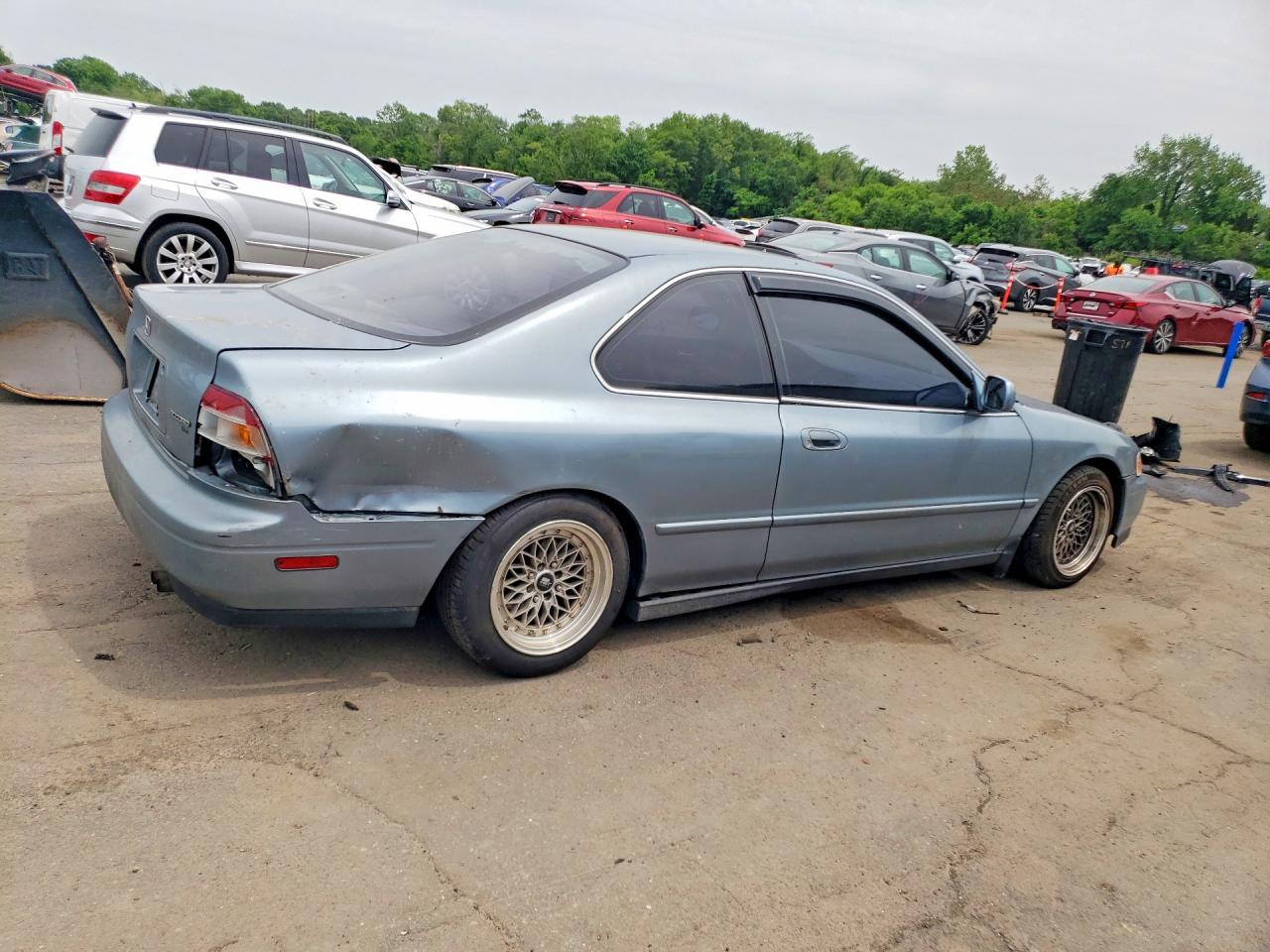 1994 Honda Accord Ex Blue vin: 1HGCD7267RA050091