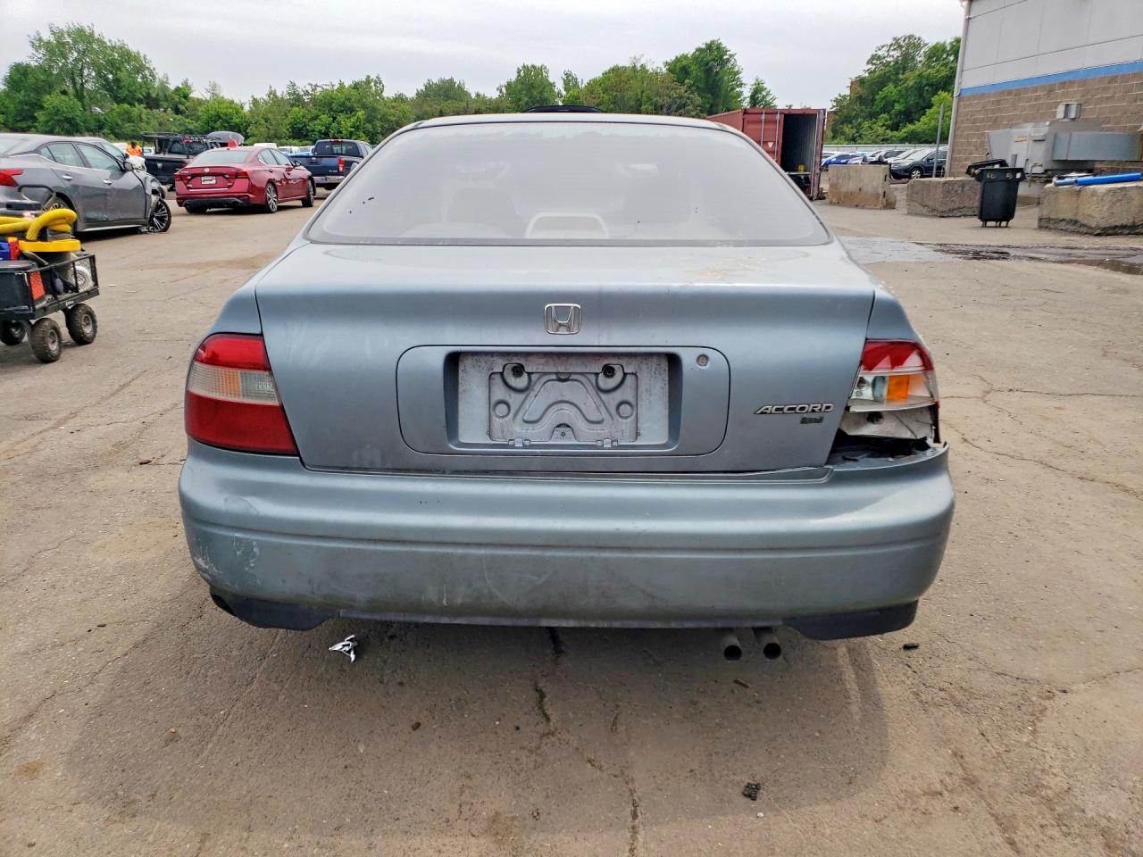 1994 Honda Accord Ex Blue vin: 1HGCD7267RA050091