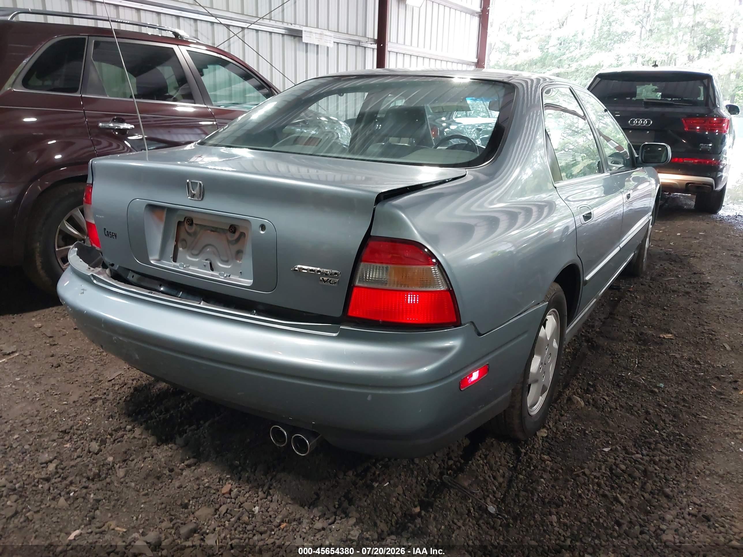 1995 Honda Accord Ex Light Blue vin: 1HGCE6662SA018141