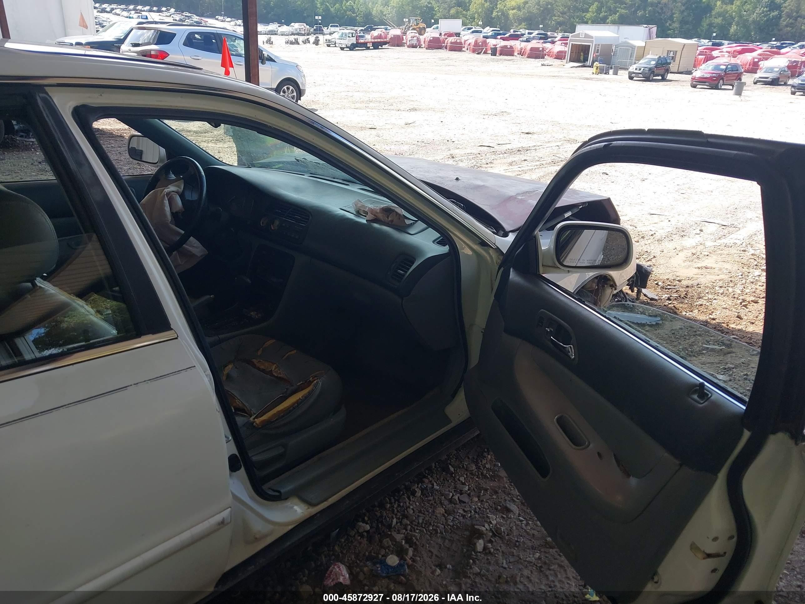 1995 Honda Accord Ex White vin: 1HGCE6663SA002465