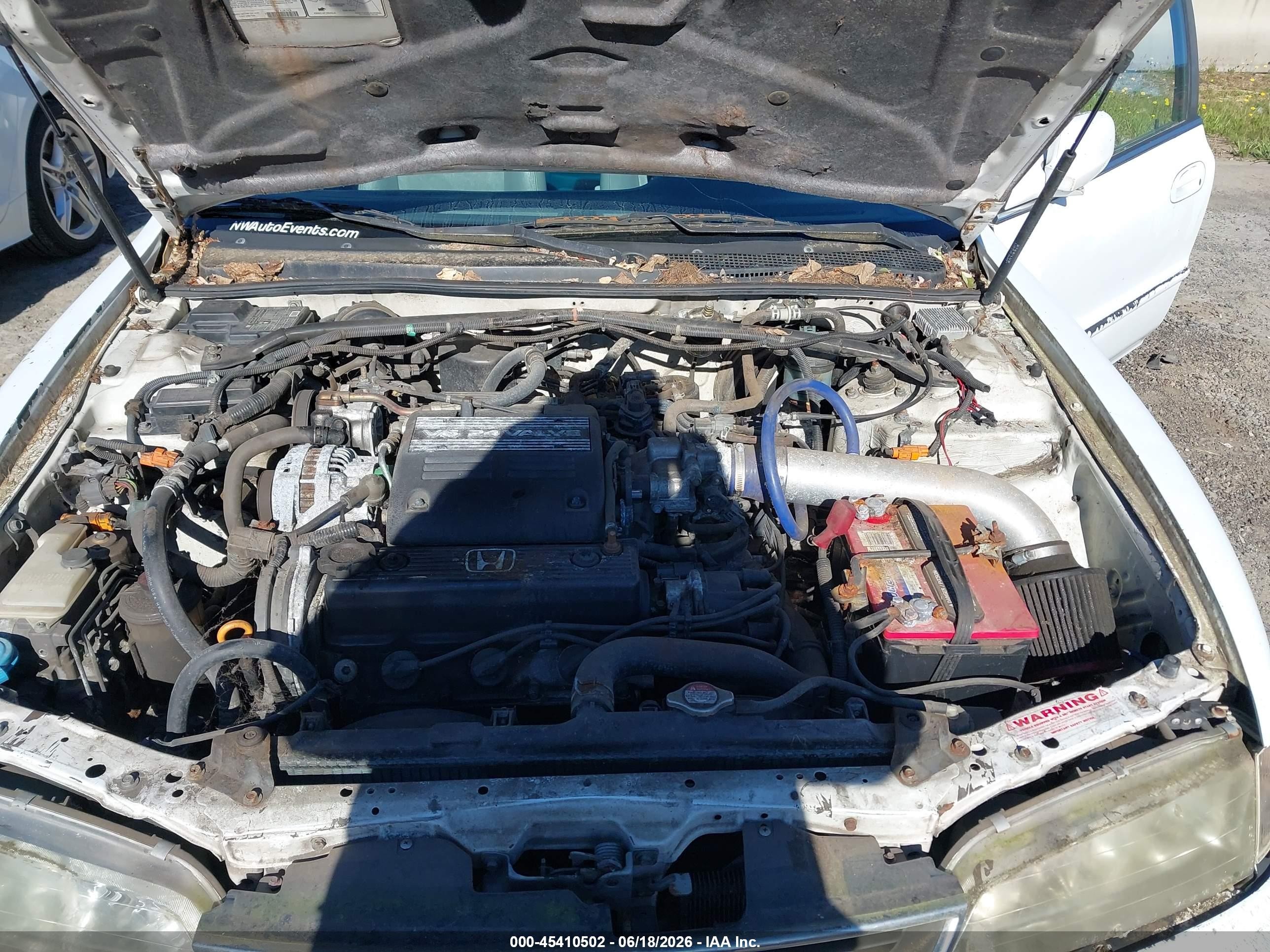 1995 Honda Accord Ex White vin: 1HGCE6669SA017407