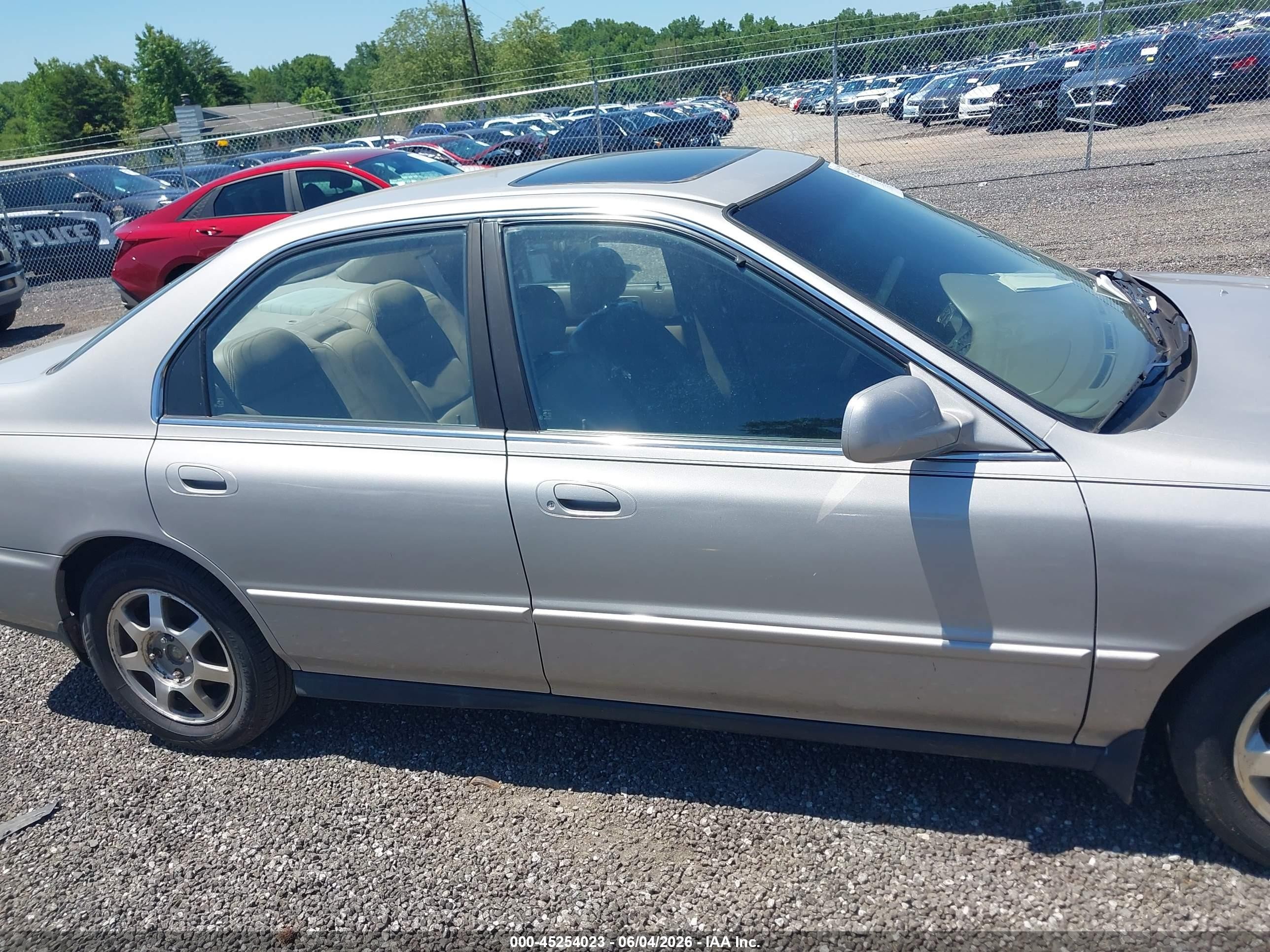 1997 Honda Accord Ex V6 Серебряный vin: 1HGCE6673VA000101