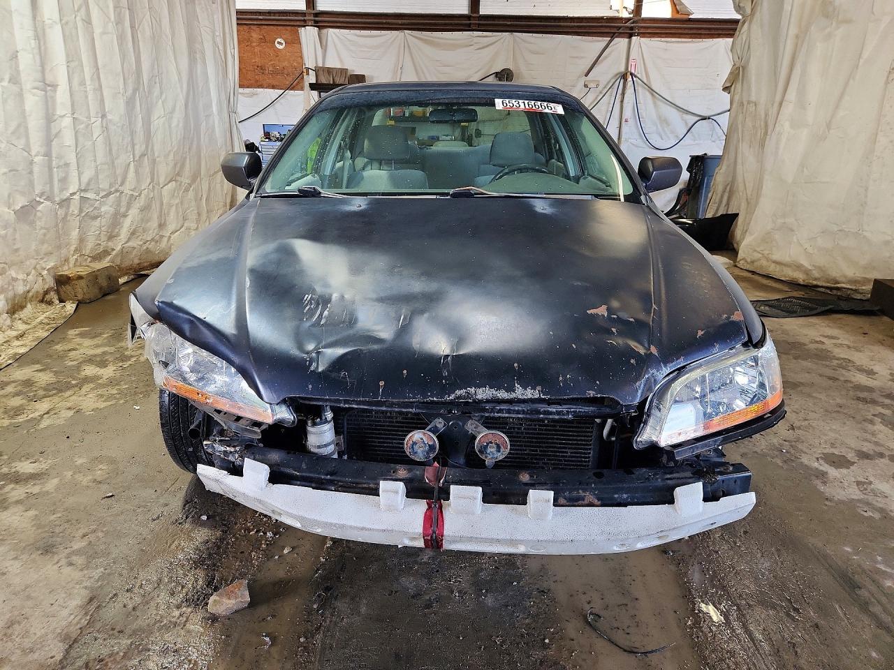 2002 Honda Accord Dx Black vin: 1HGCF85442A140976
