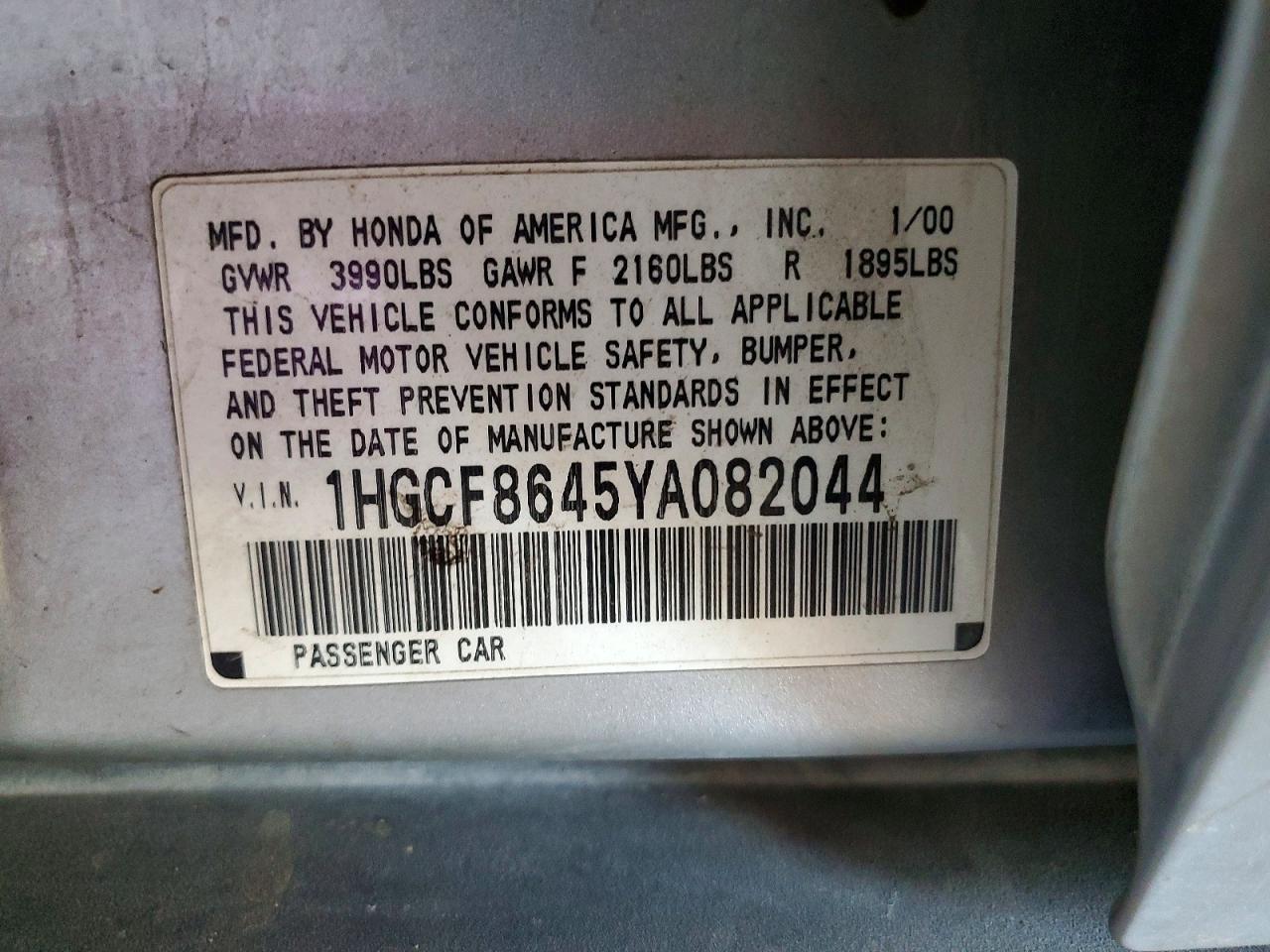 2000 Honda Accord Dx Silver vin: 1HGCF8645YA082044
