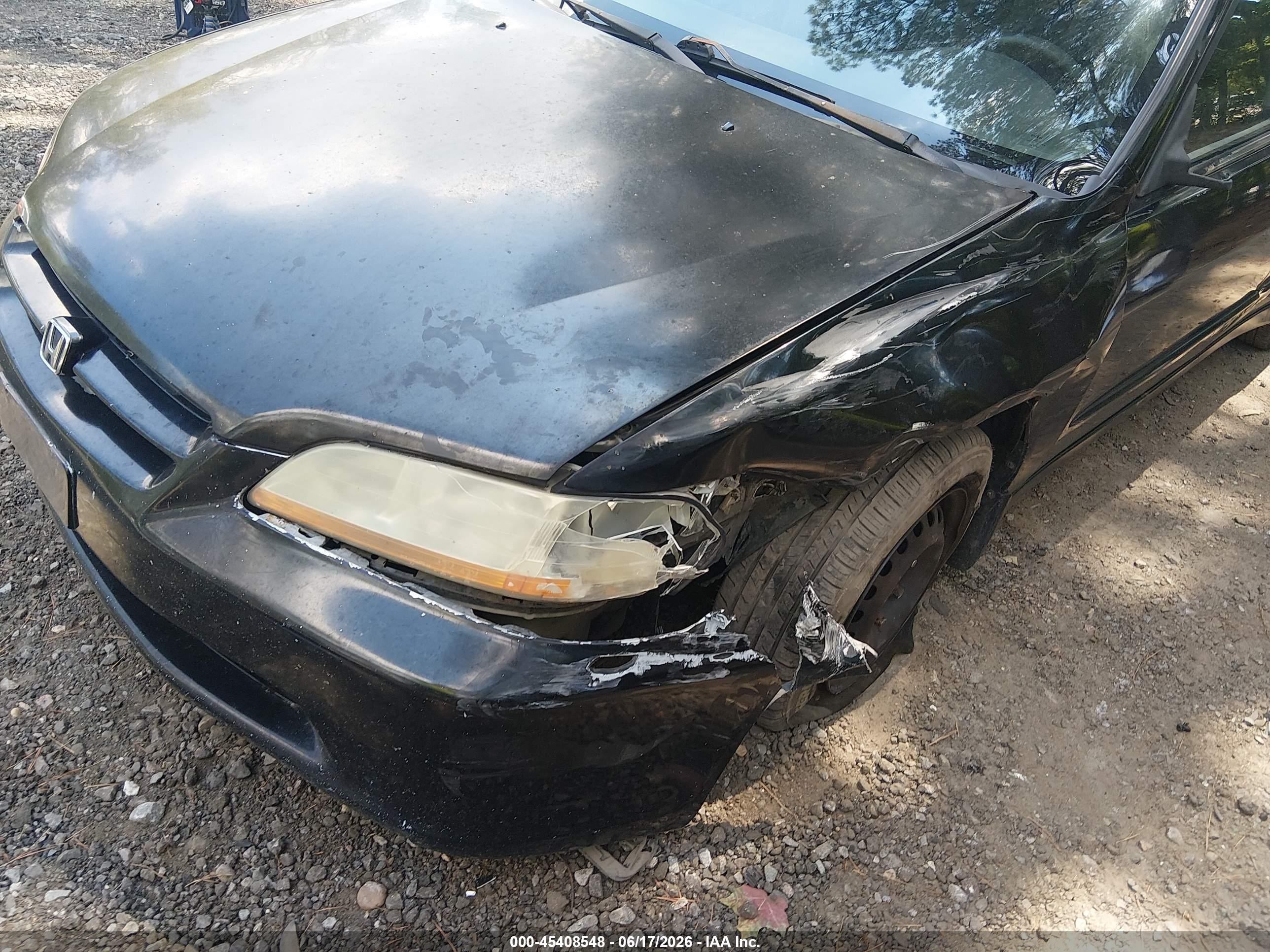 2000 Honda Accord 2.3 Dx Black vin: 1HGCF8645YA144915