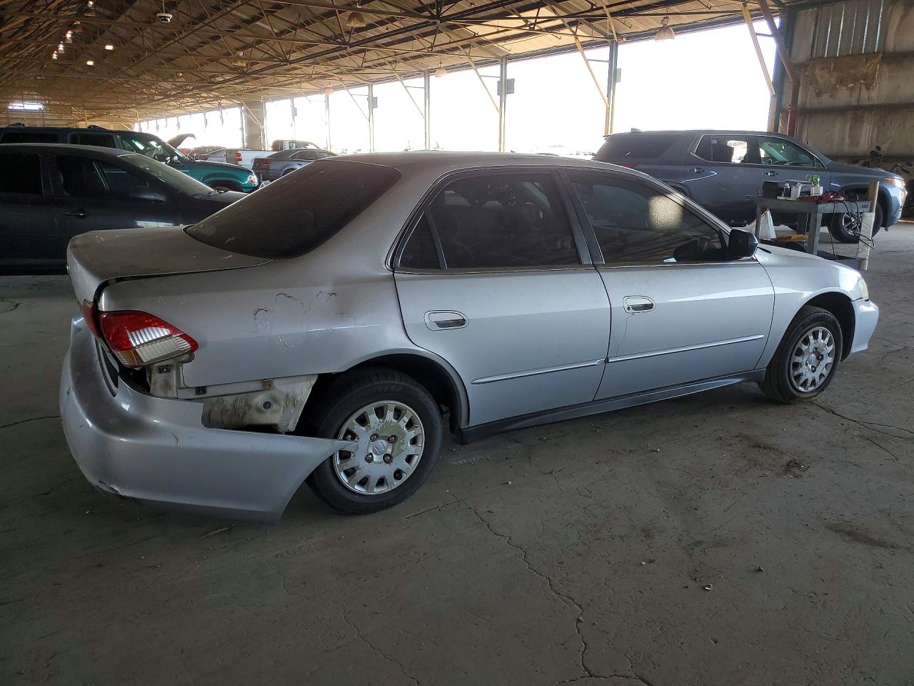 2001 Honda Accord Lx Silver vin: 1HGCF86601A031669