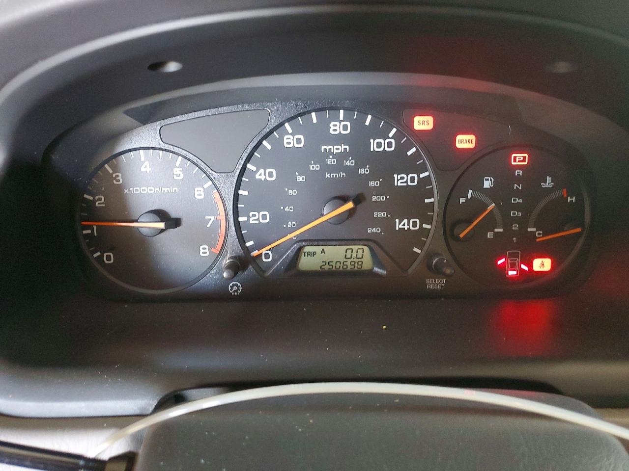 2001 Honda Accord Lx Silver vin: 1HGCF86601A031669