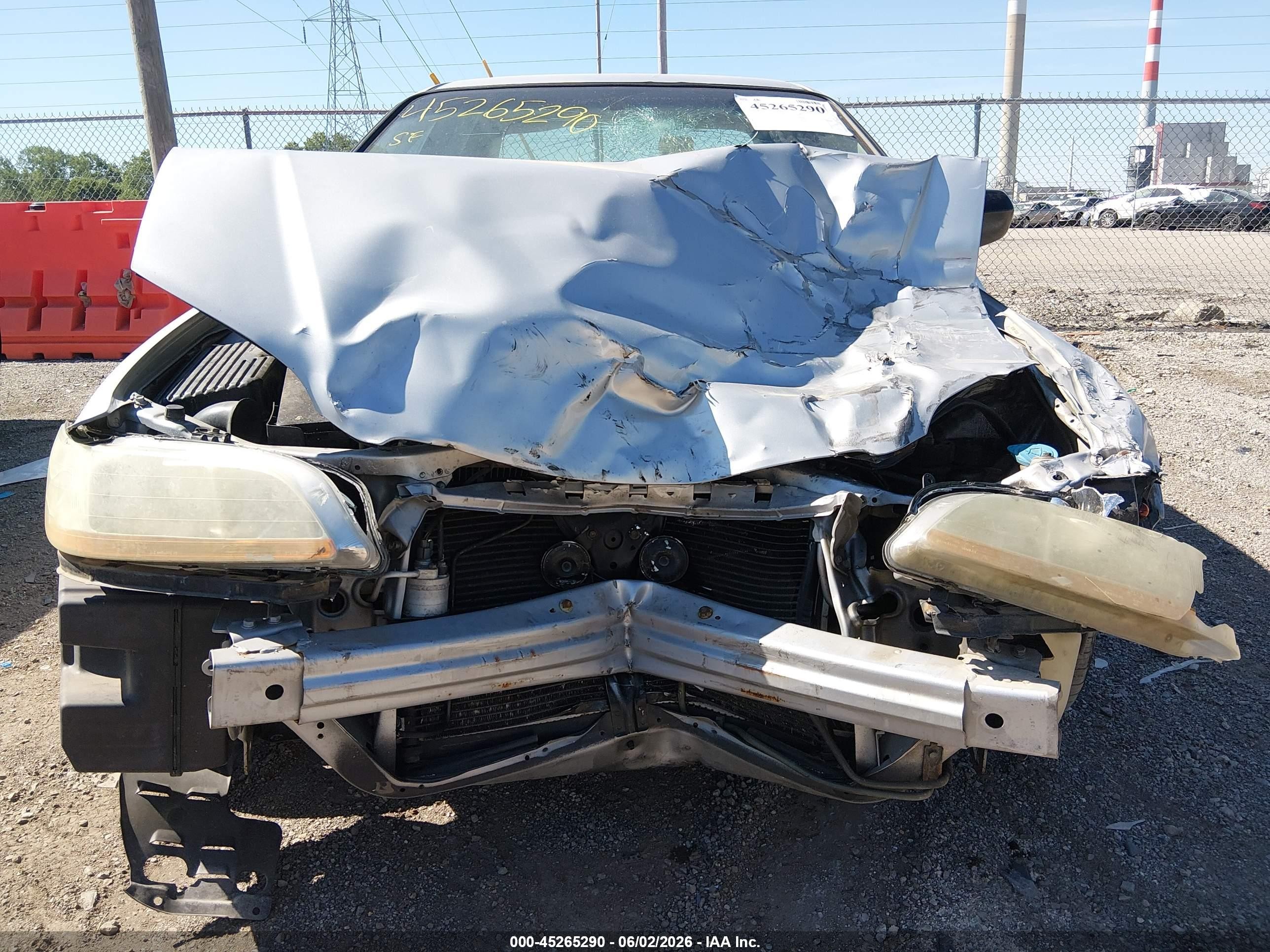 2001 Honda Accord Value Package Silver vin: 1HGCF86601A106967
