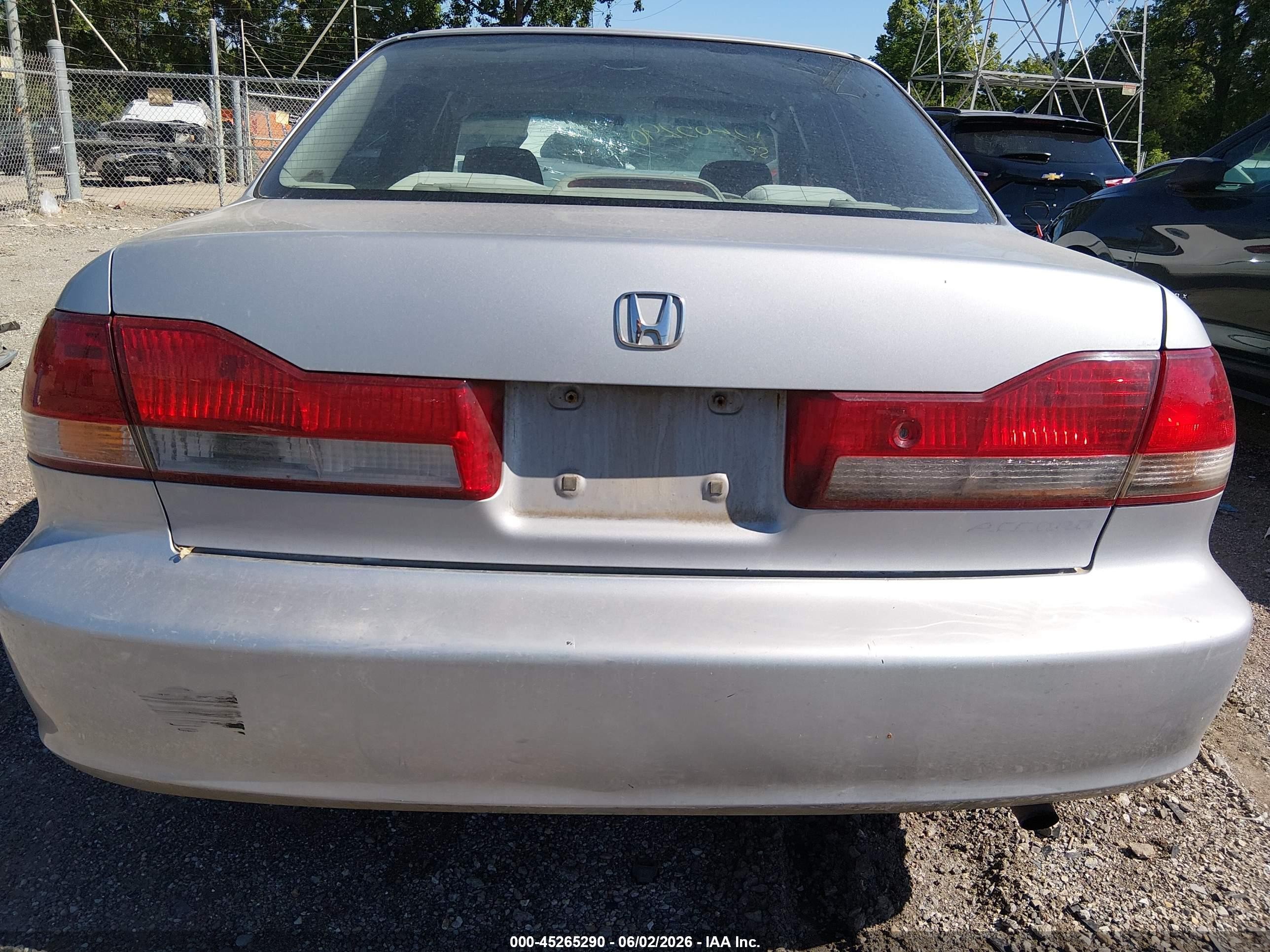 2001 Honda Accord Value Package Silver vin: 1HGCF86601A106967