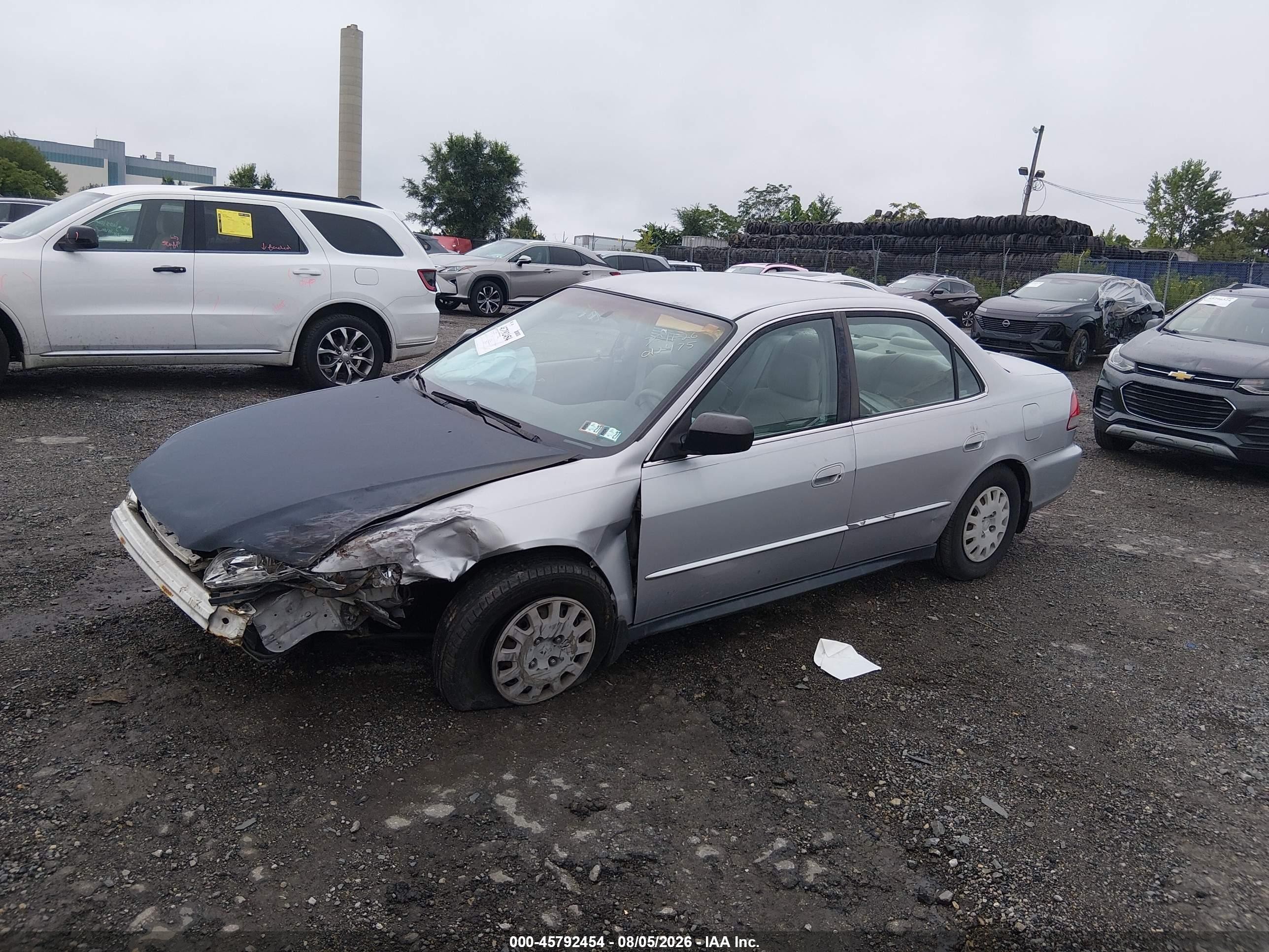 2002 Honda Accord 2.3 Vp Silver vin: 1HGCF86602A012475