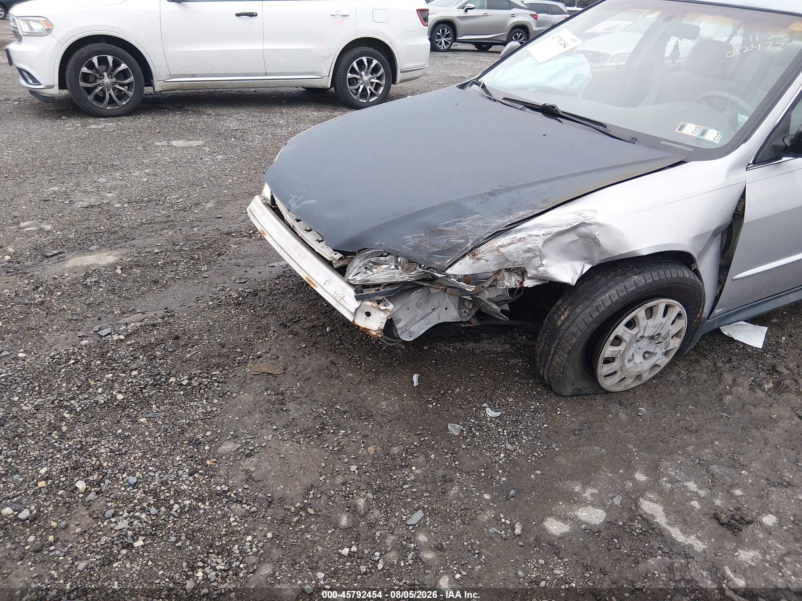 2002 Honda Accord 2.3 Vp Silver vin: 1HGCF86602A012475