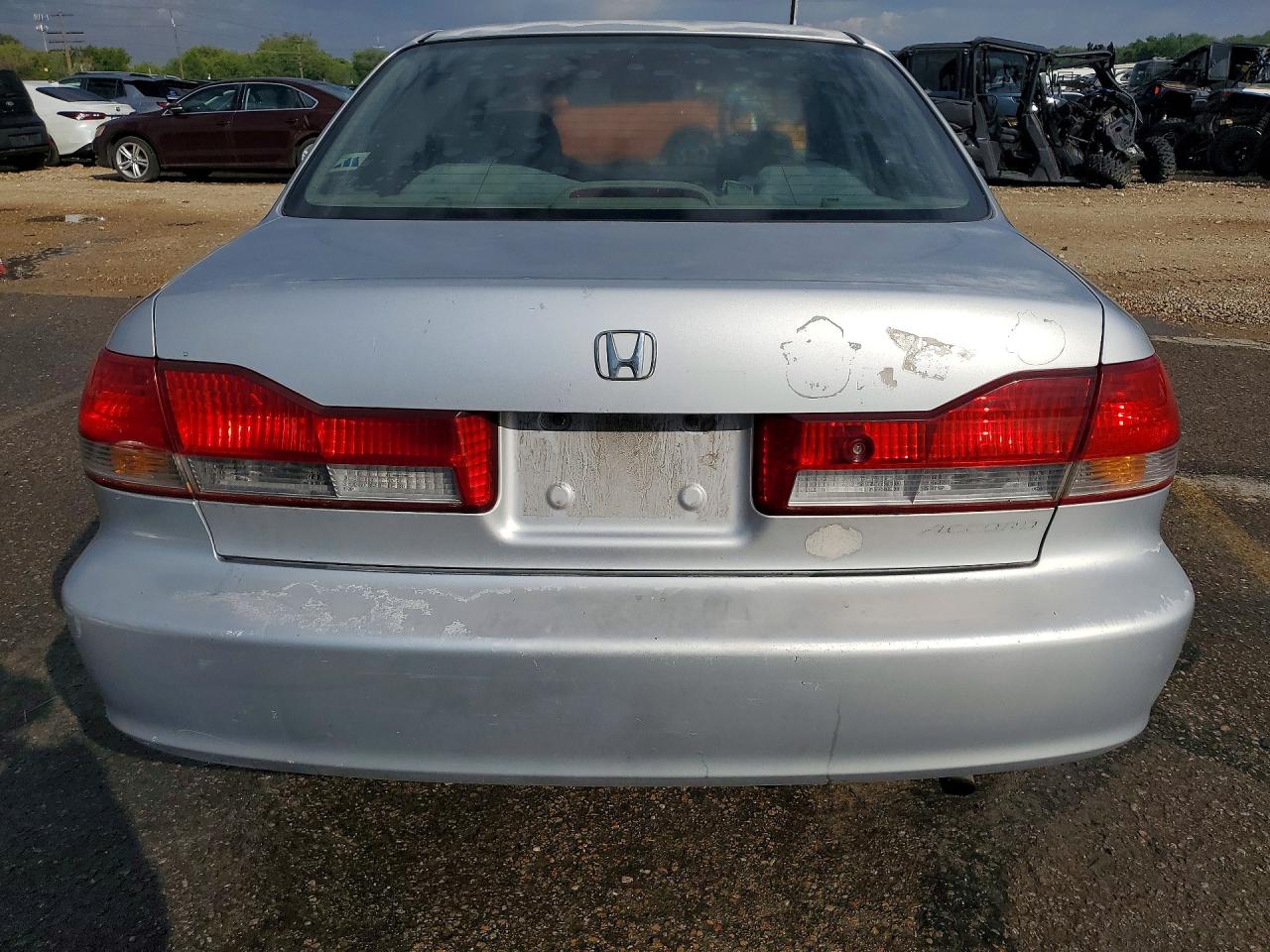 2002 Honda Accord Value Серебряный vin: 1HGCF86602A153384