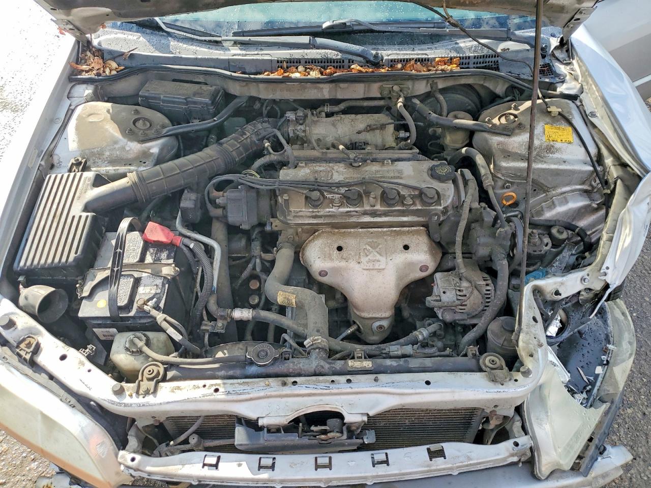 2002 Honda Accord Value Серебряный vin: 1HGCF86602A153384