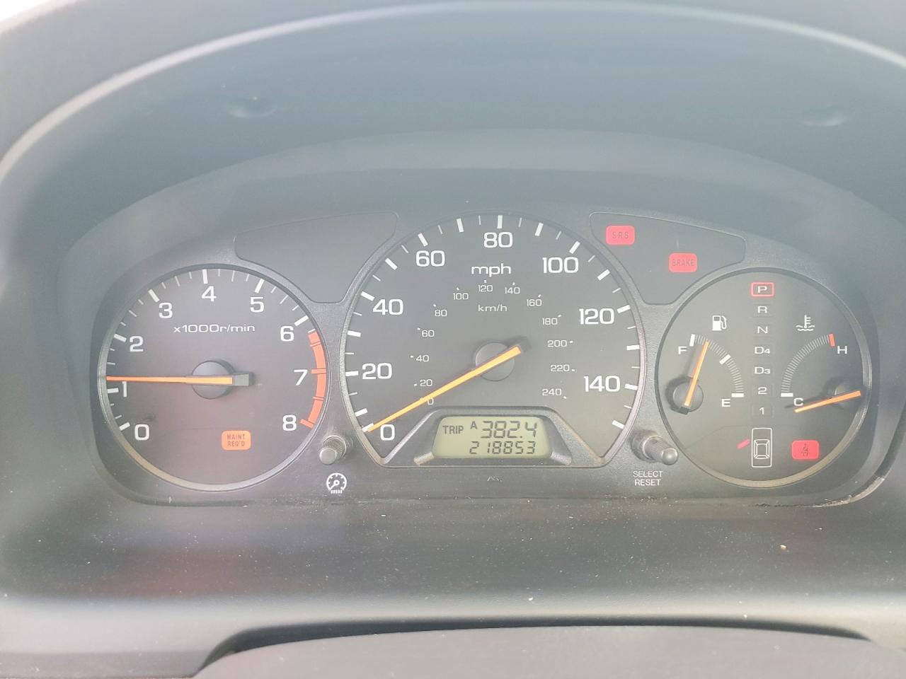 2002 Honda Accord Value Серебряный vin: 1HGCF86602A153384